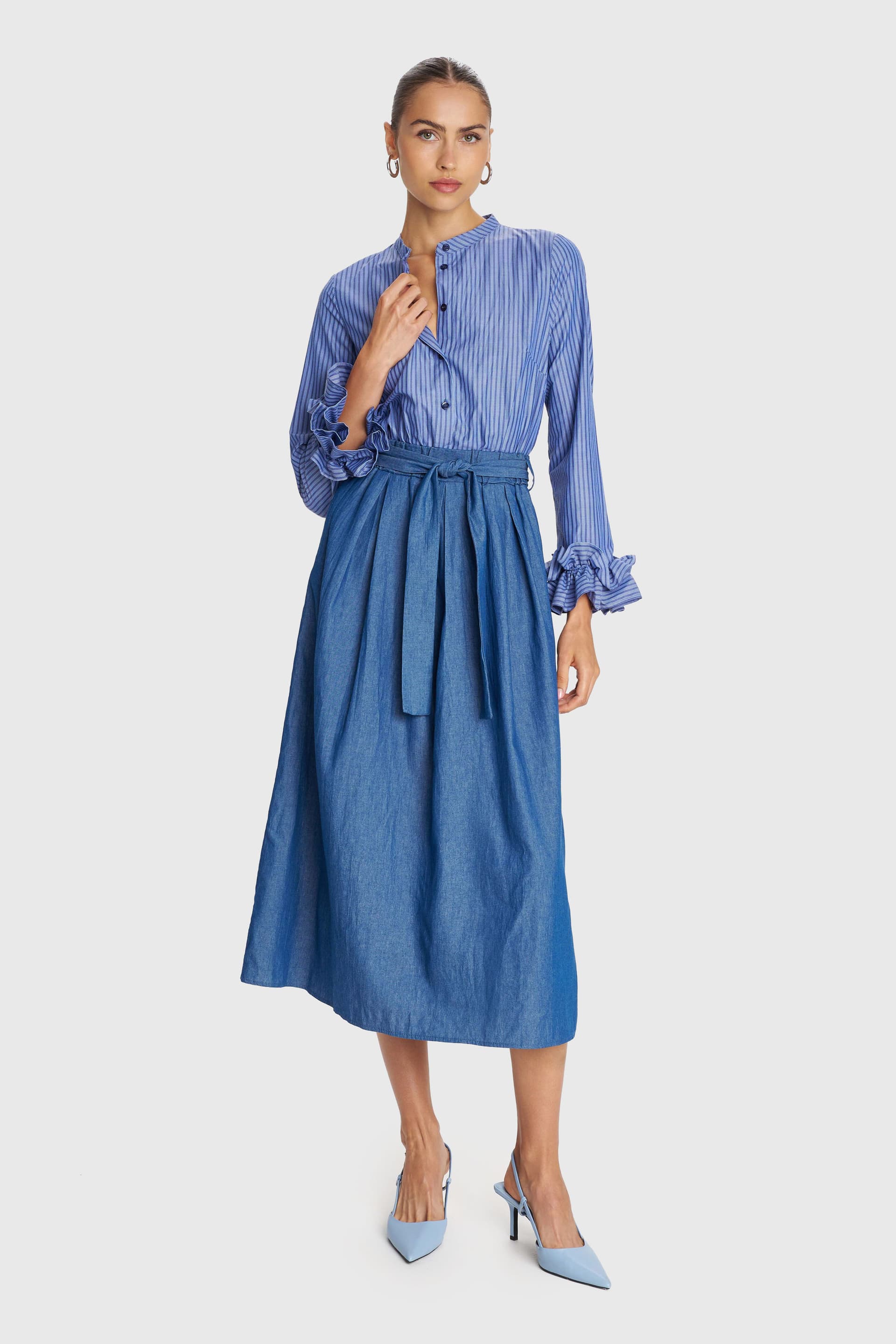 Φόρεμα μίντι με συνδυασμό υφασμάτων - Μπλε