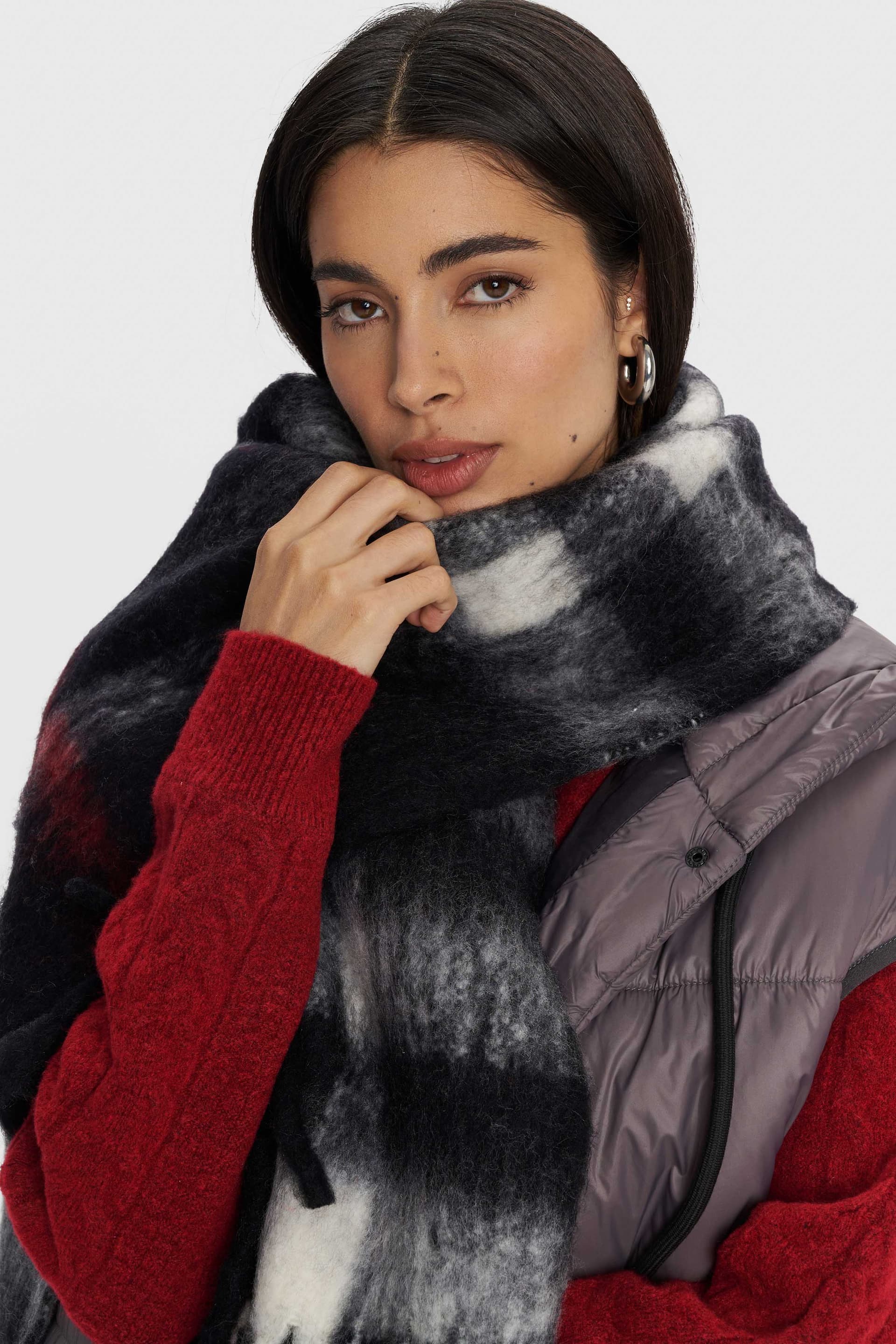 Κασκόλ εμπριμέ με κρόσια - Πολύχρωμο