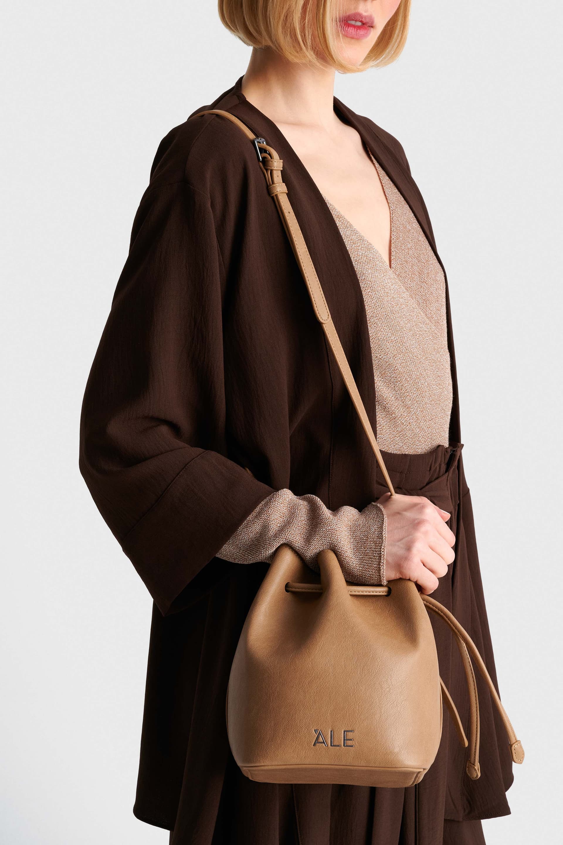 Τσάντα πουγκί με δερμάτινη όψη - Μπεζ