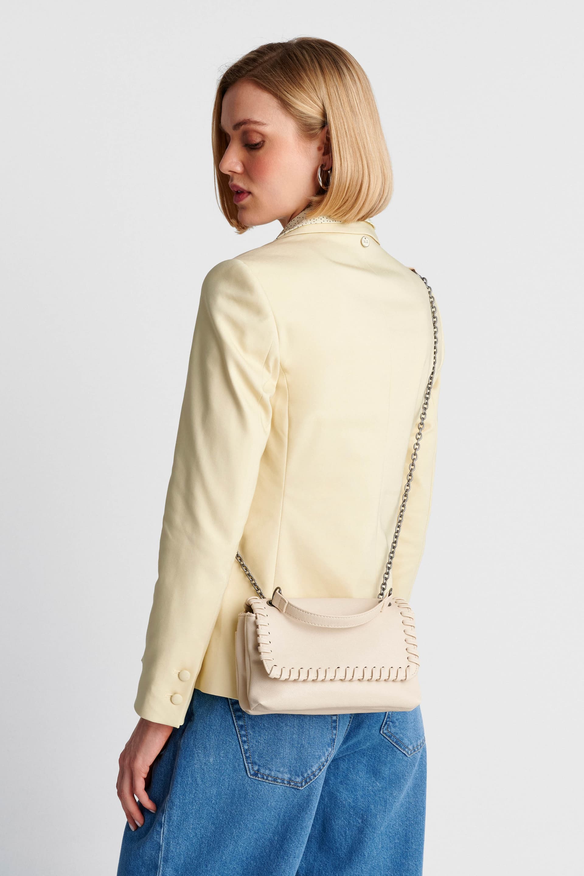 Τσάντα ώμου με αλυσίδα - Μπεζ