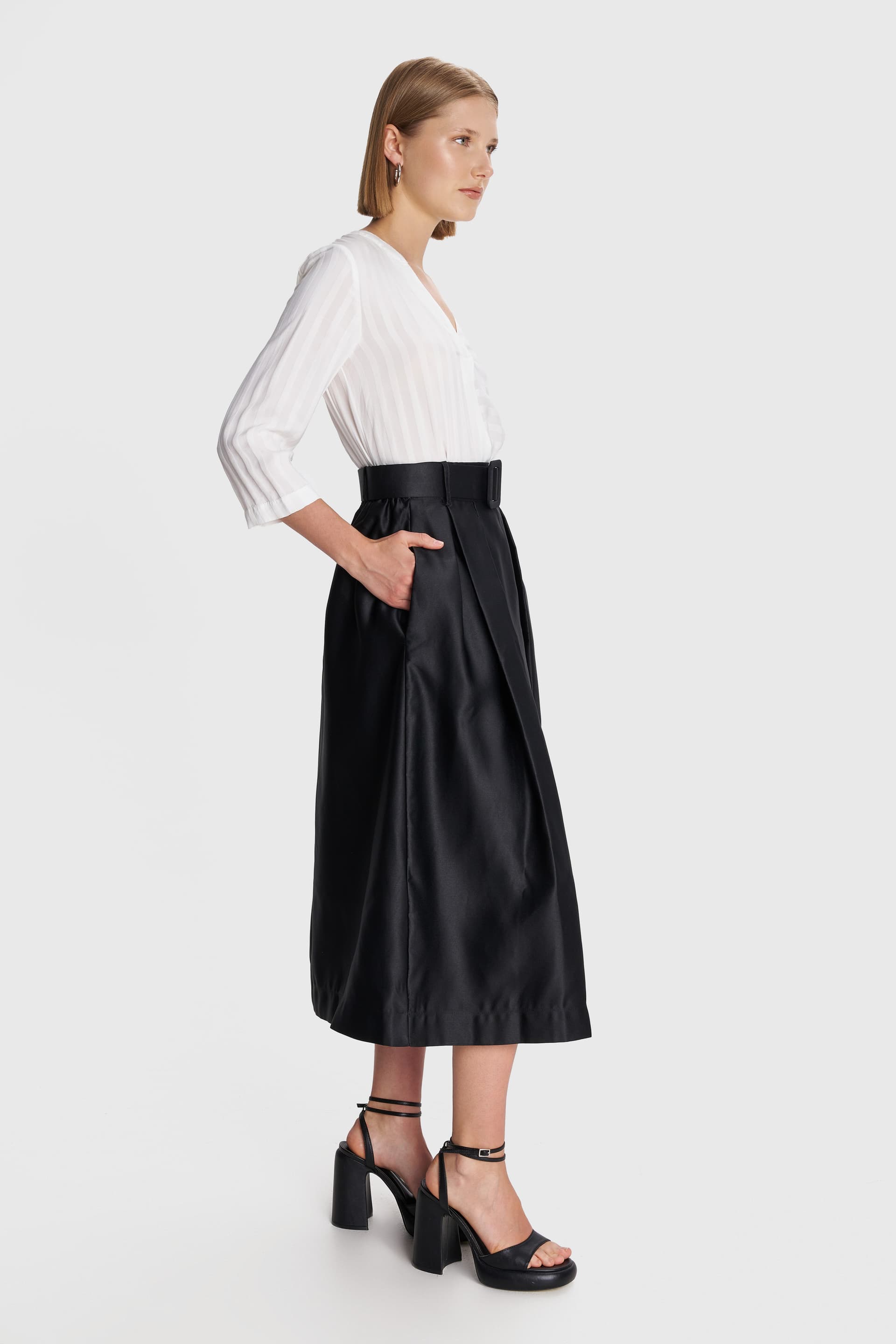 Φούστα μίντι ελαστική μέση - Μαύρο