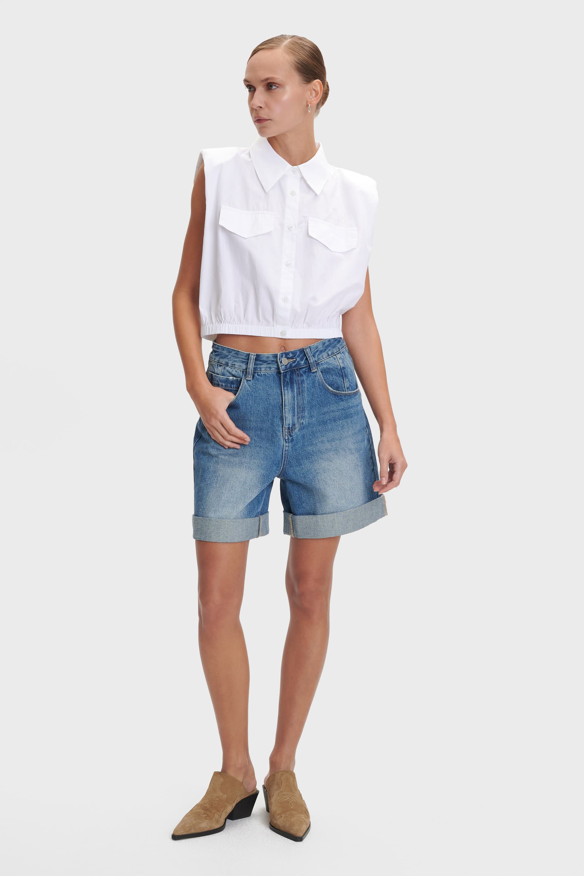 Πουκάμισο αμάνικο με βάτες και λάστιχο - Λευκό