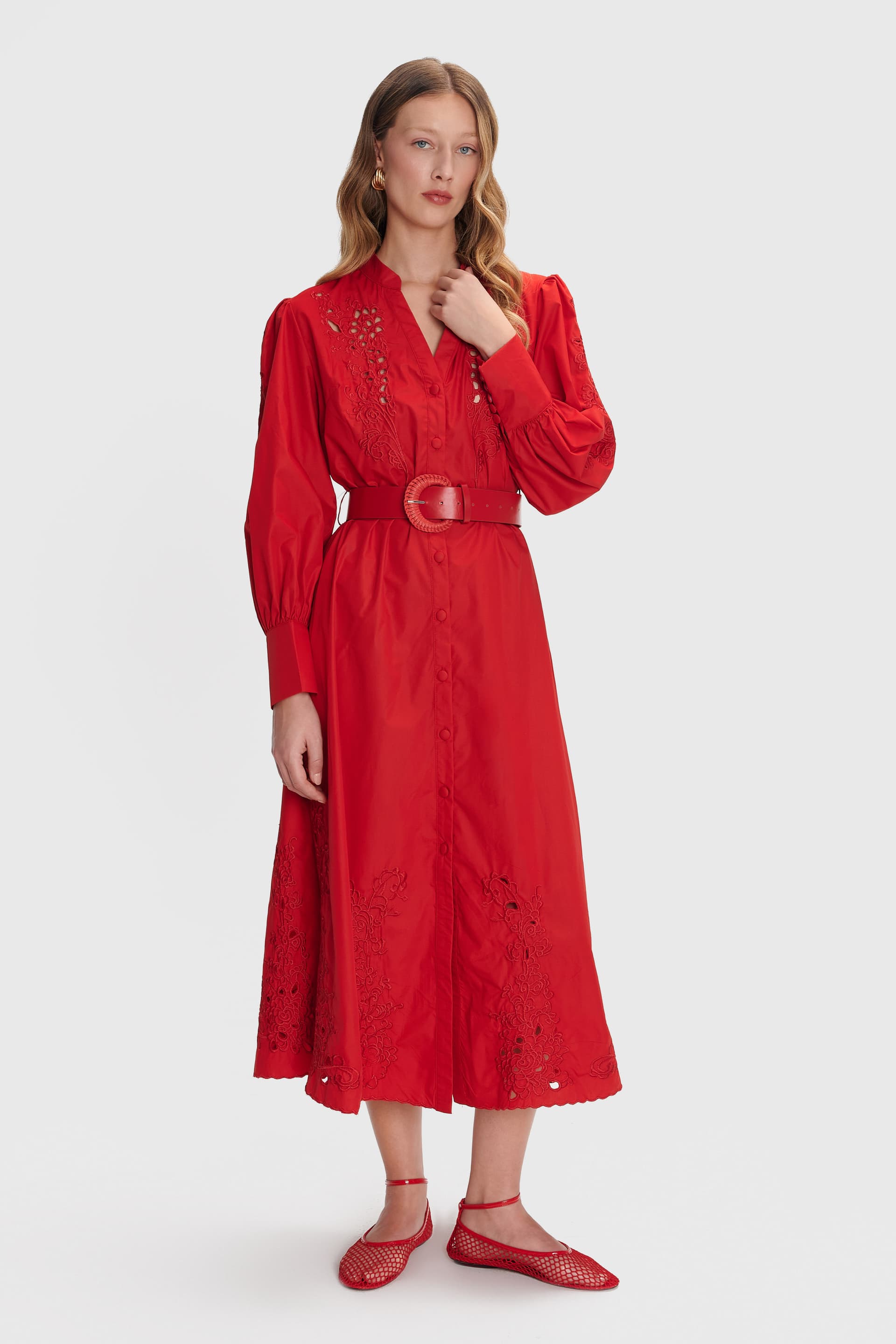 Φόρεμα δαντέλα με ζώνη - Κόκκινο