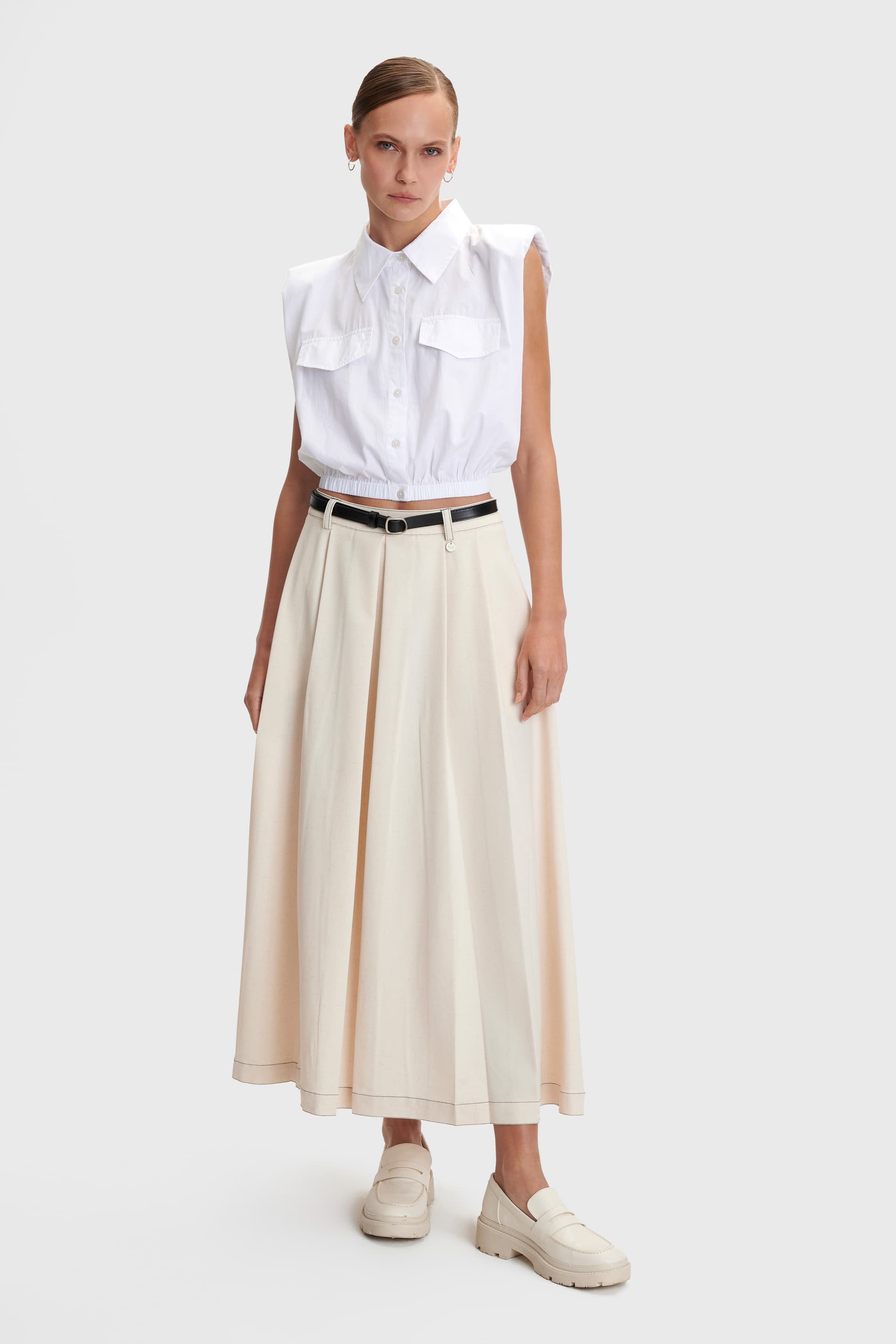Φούστα μακριά με πιέτες και ζωνάκι - Εκρού