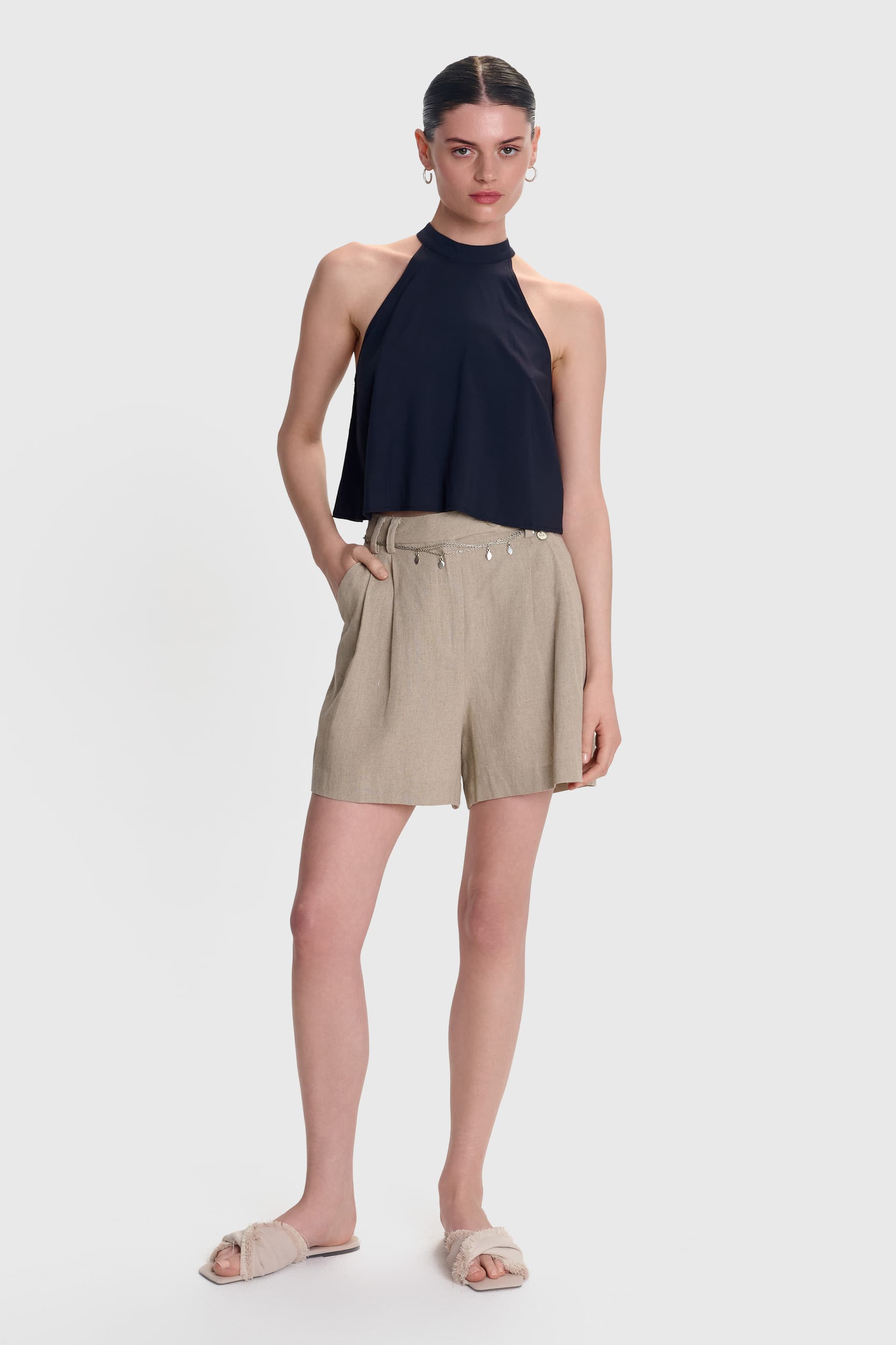 Σορτς λινό με πιέτες - SAND