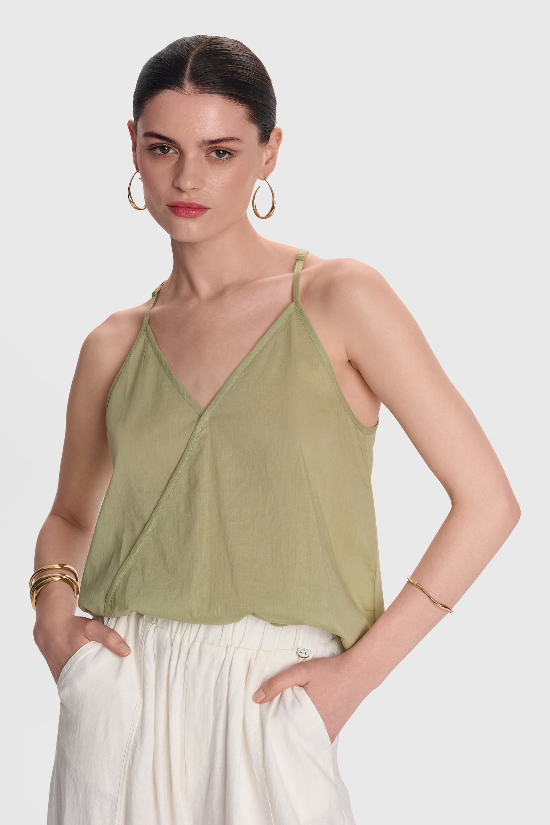 Τοπ κρουαζέ βαμβακερό αμάνικο - PISTACHIO