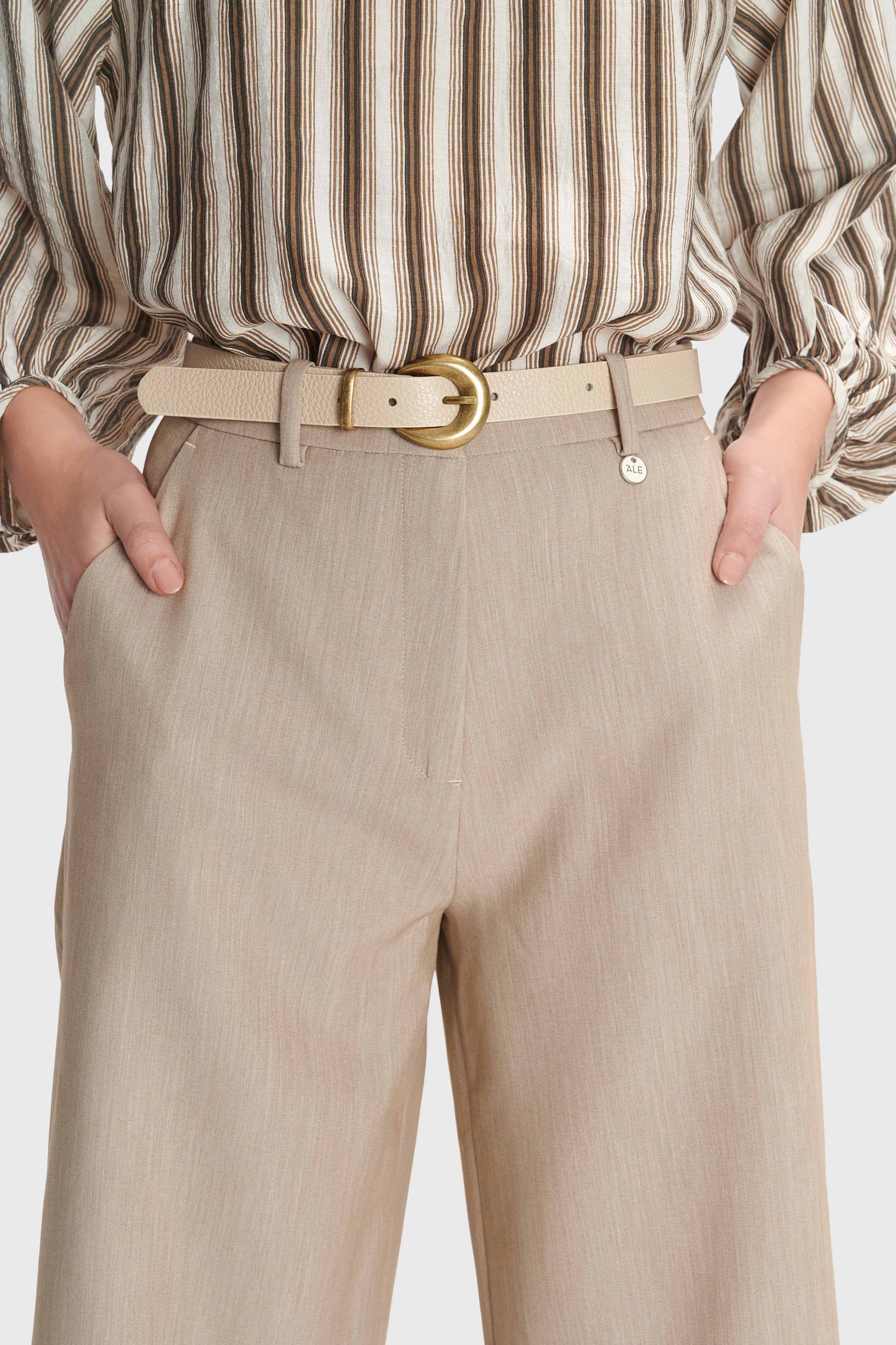 Ζώνη με χρυσή αγκράφα - ΟΑΤ