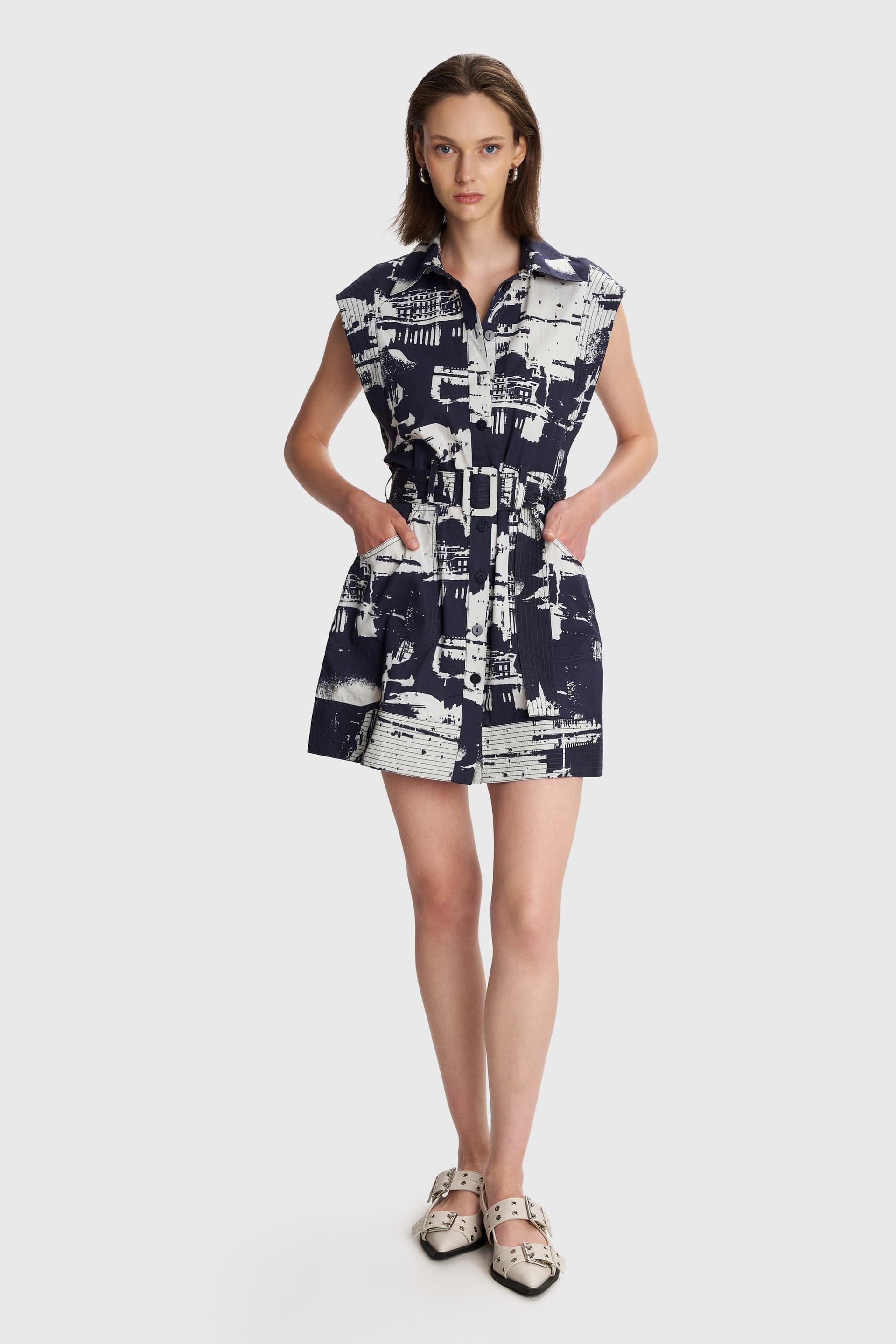 Φόρεμα μίνι με abstract print - Πολύχρωμο