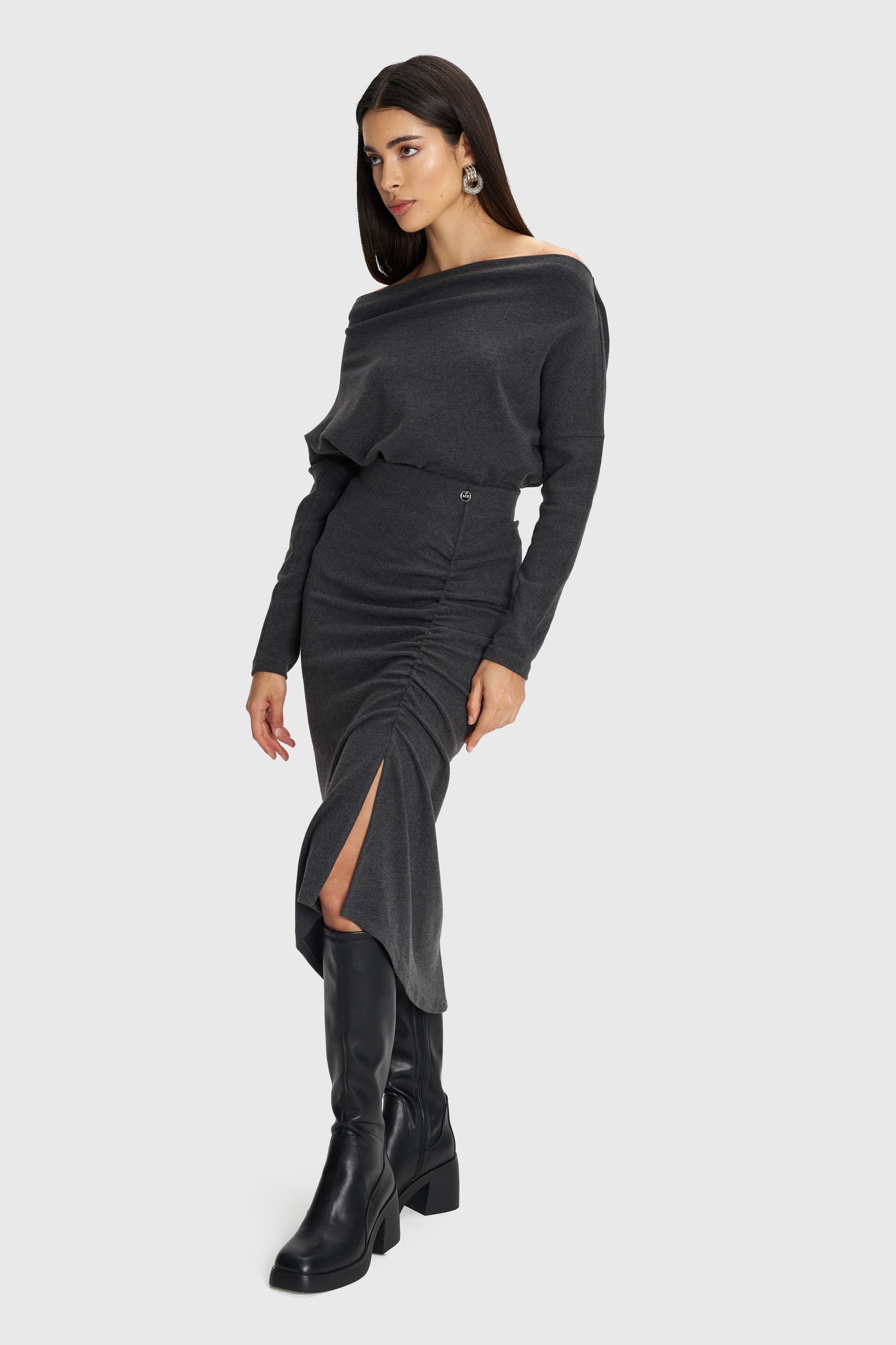 Φούστα μίντι με σούρα - Σκούρο Γκρι