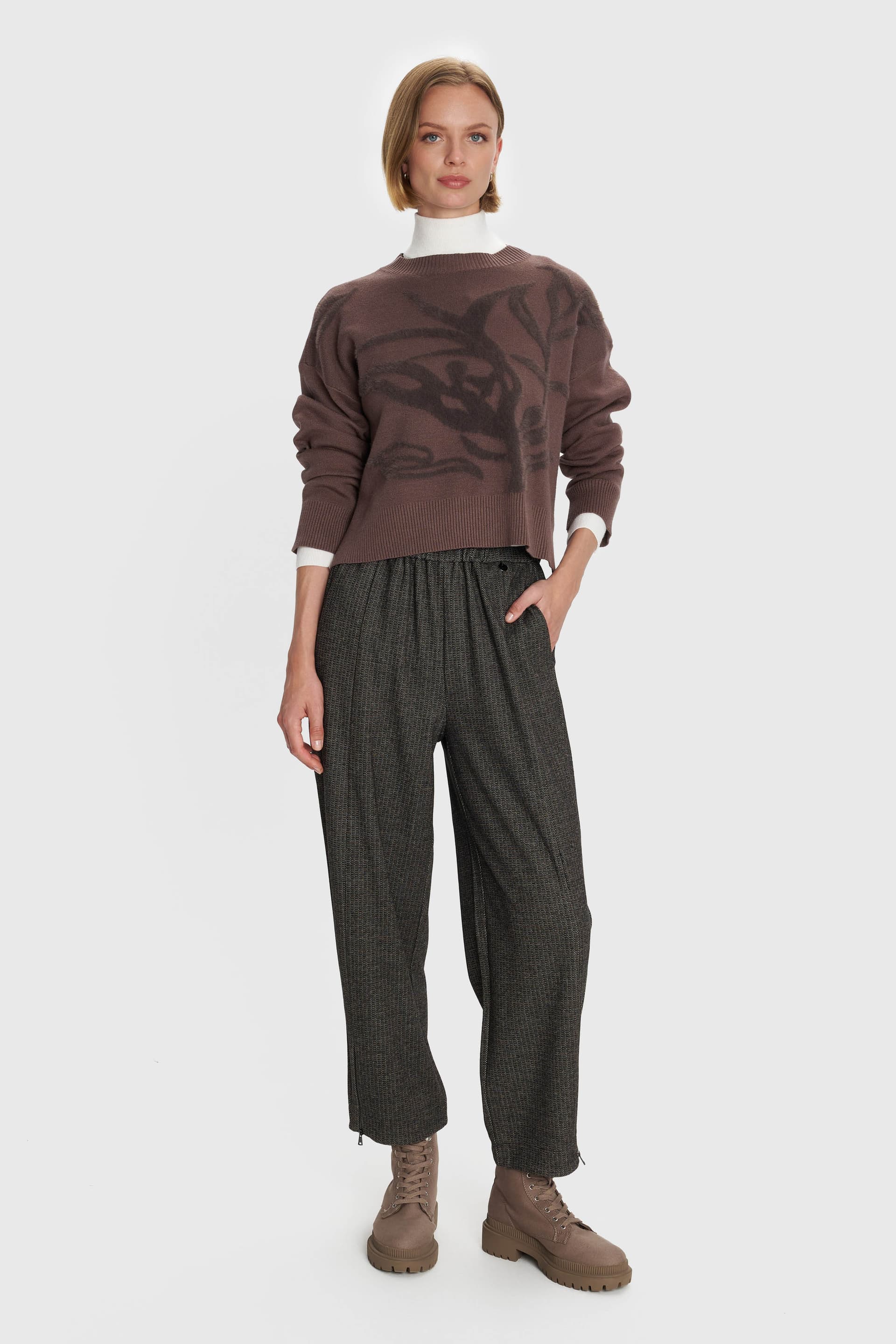 Μπλούζα πλεκτή με σχέδιο - CAPPUCCINO