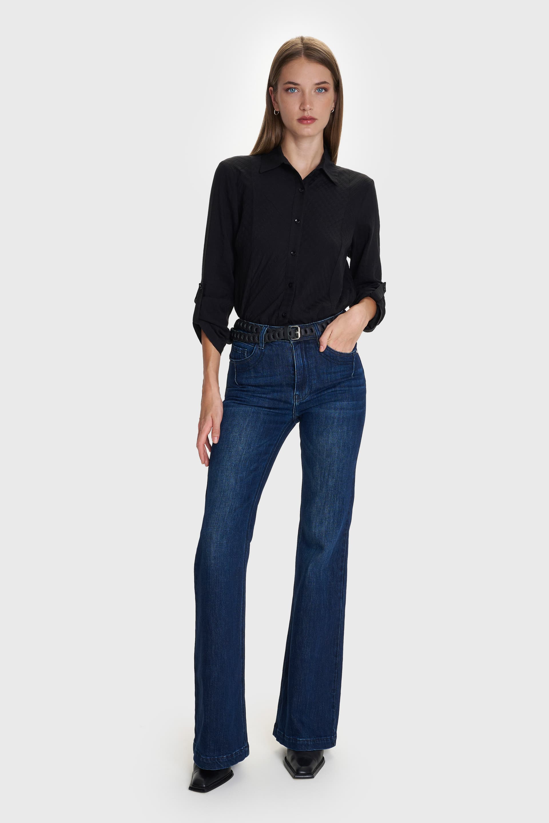 Πουκάμισο loose με σχέδιο στο ύφασμα - Μαύρο