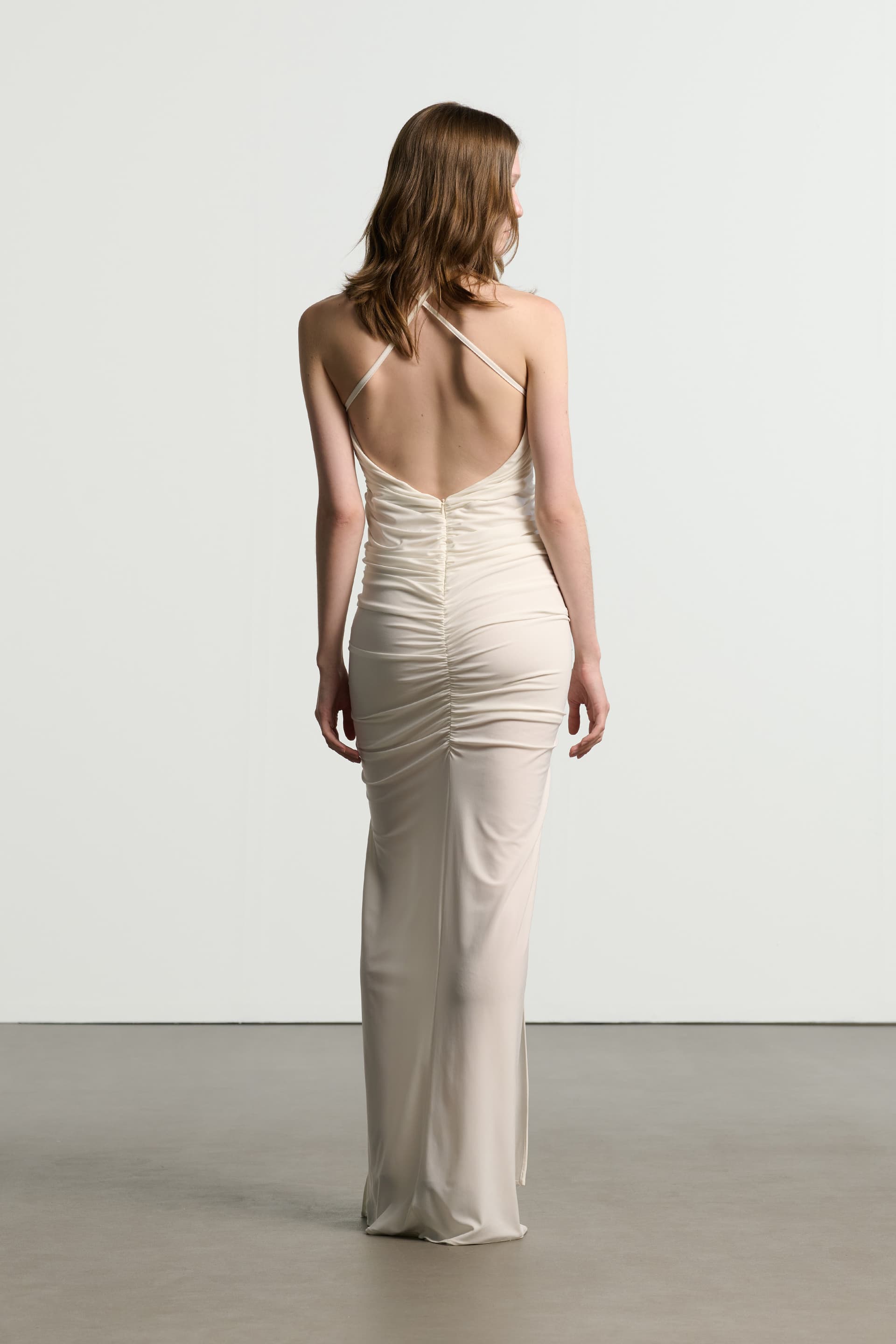 Φόρεμα μακρύ ντραπέ με ανοιχτή πλάτη - Λευκό