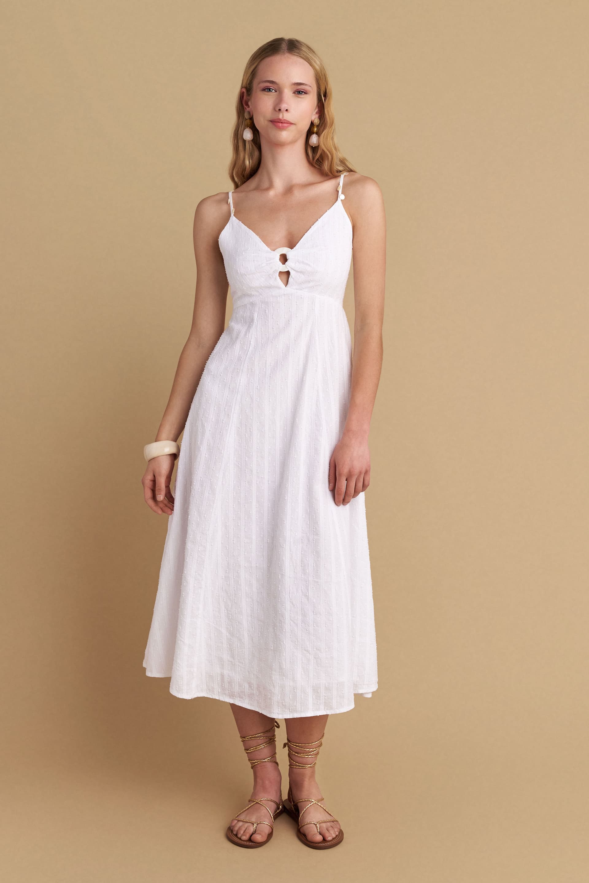 Φόρεμα με διακοσμητικές λεπτομέρειες - Λευκό