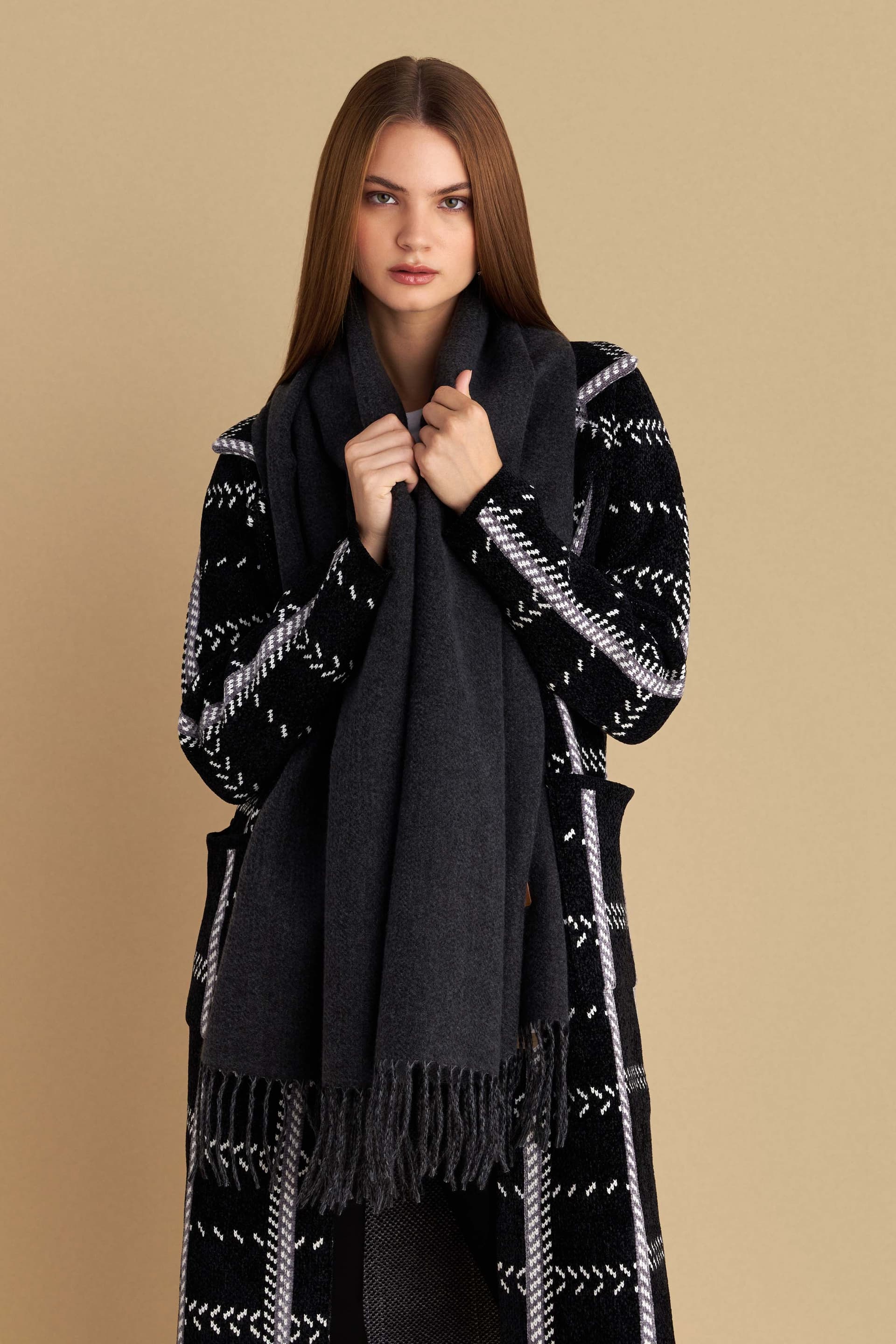 Κασκόλ με κρόσια - Γκρι