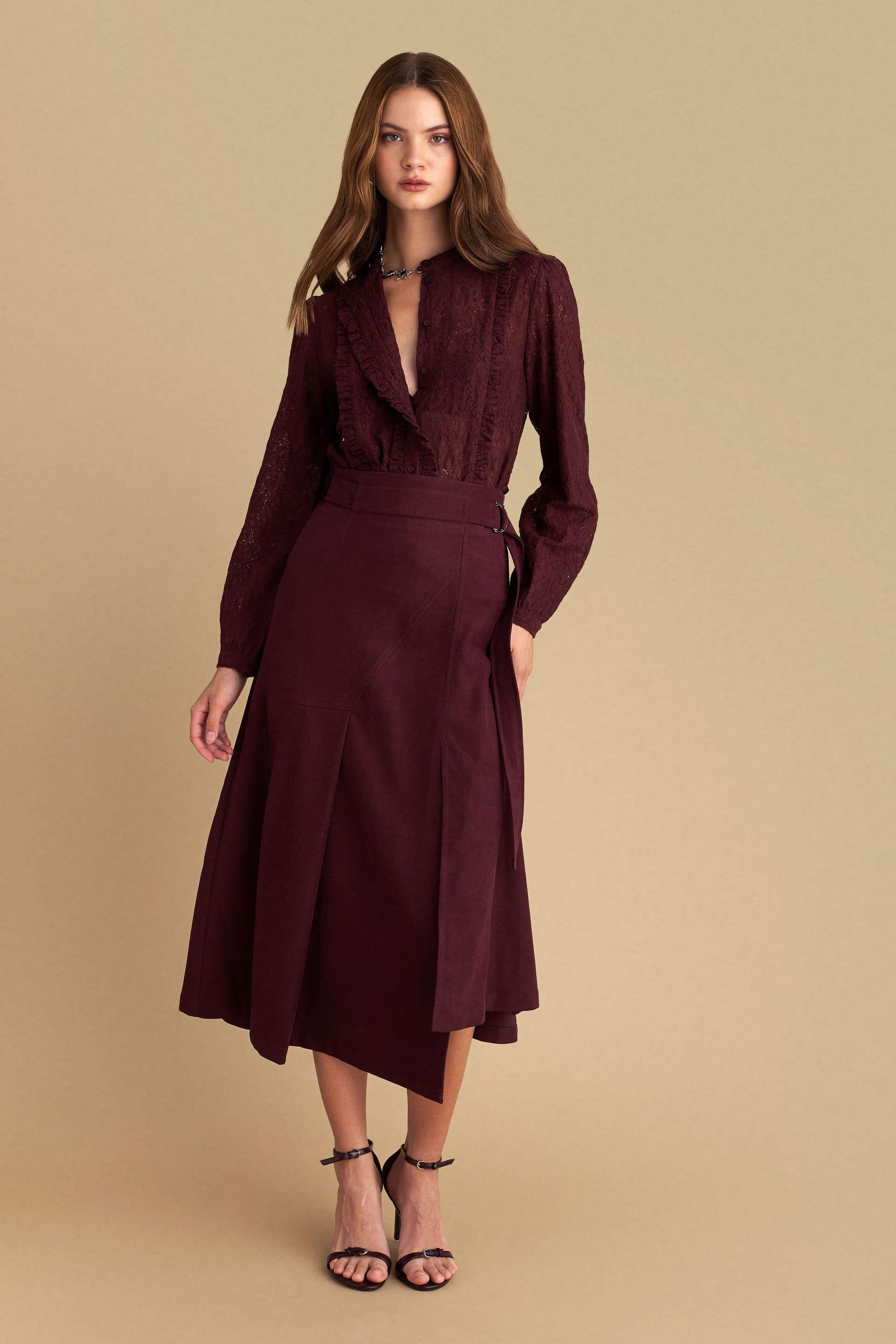 Φούστα μίντι με ζώνη - OXBLOOD