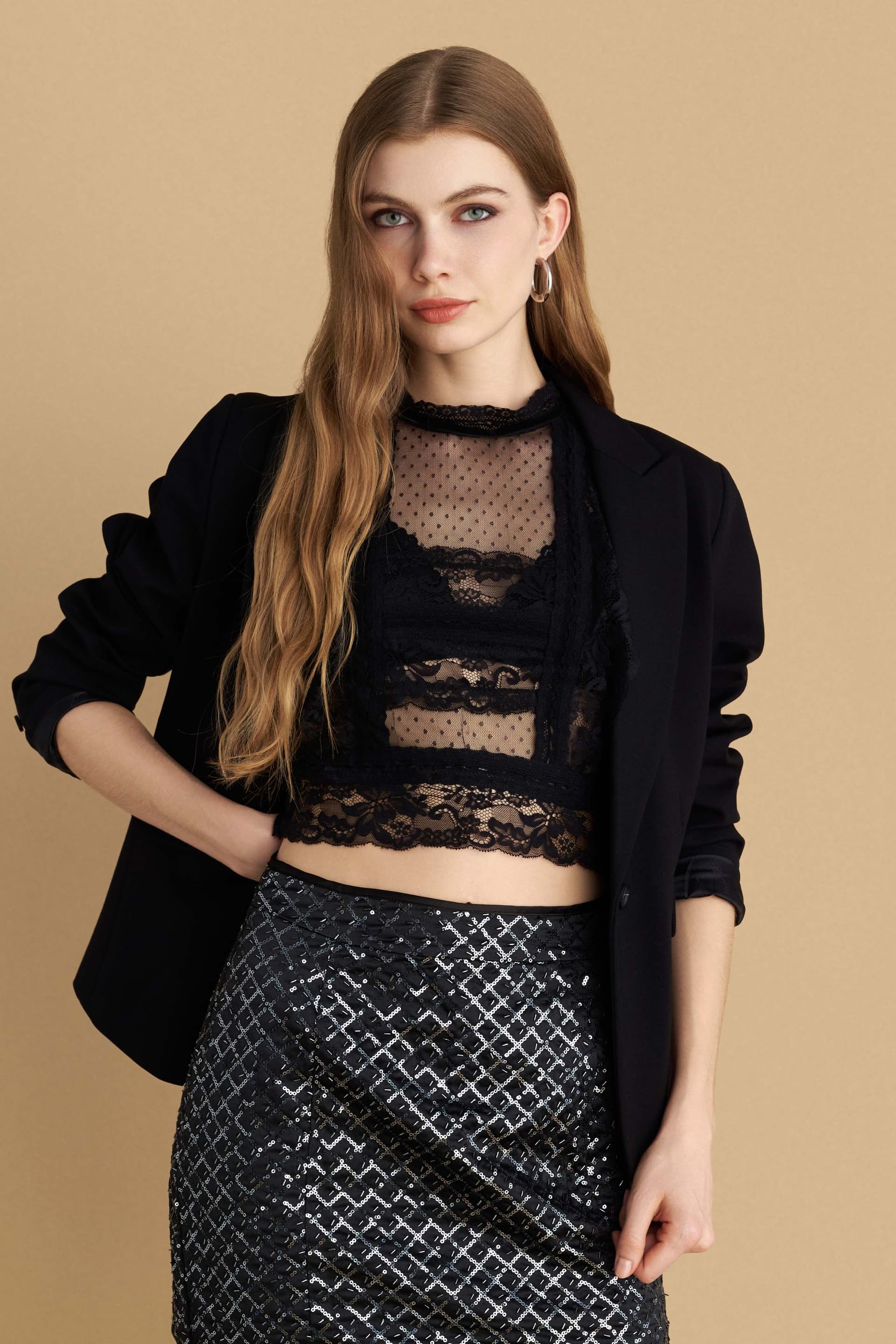 Τοπ τούλινο με δαντέλα - Μαύρο