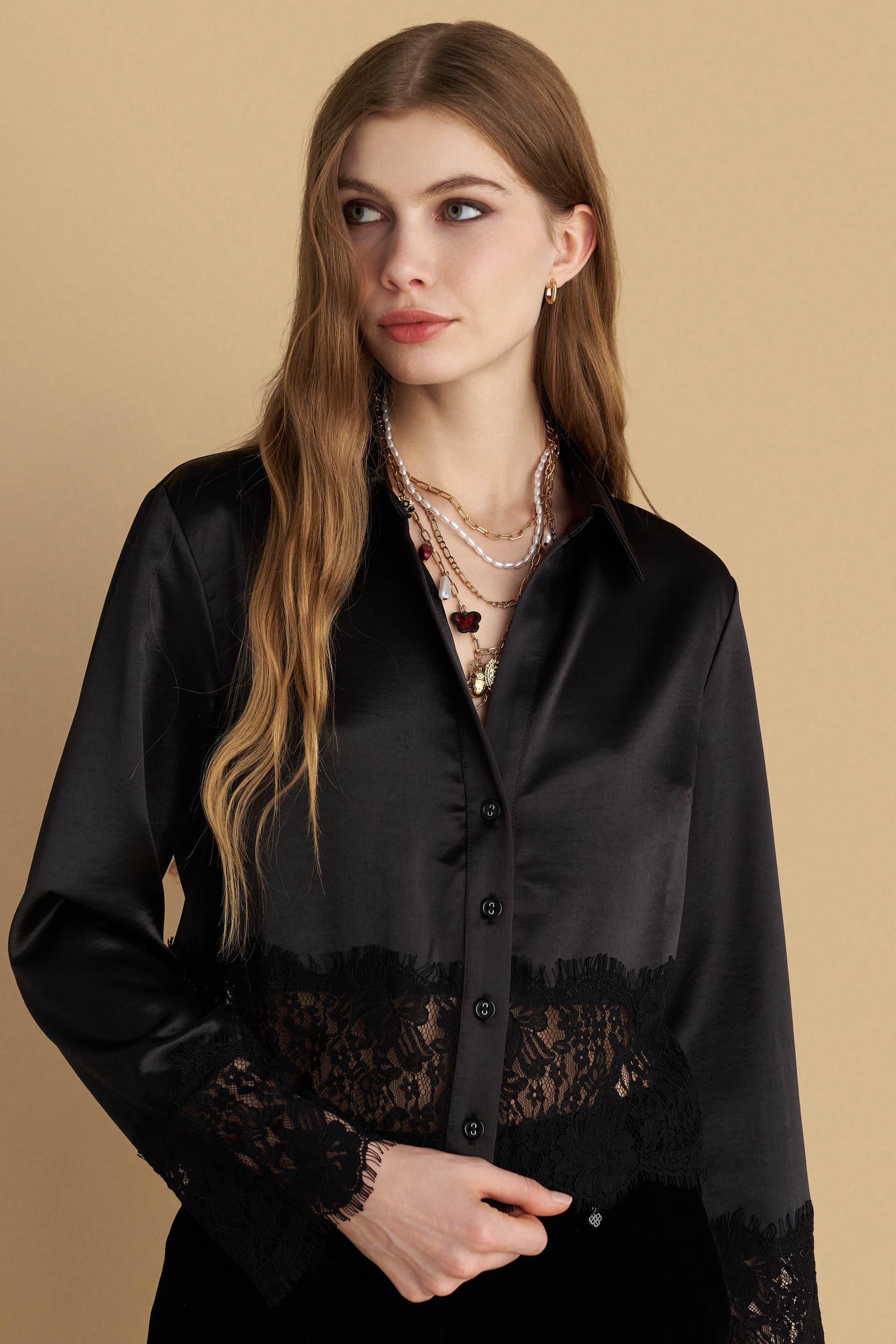 Πουκάμισο τύπου σατέν με δαντέλα - Μαύρο