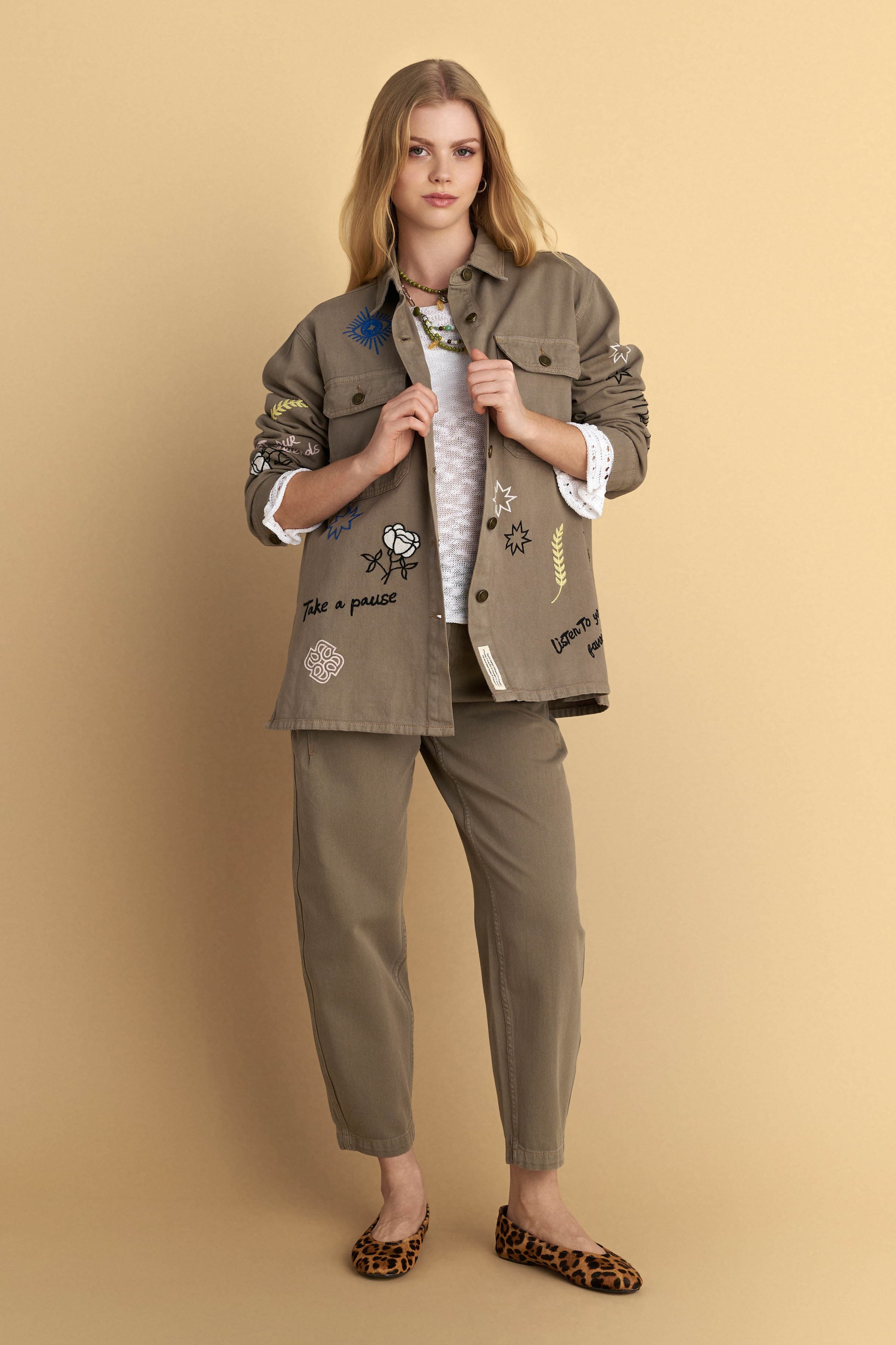 Πουκάμισο με κεντήματα - Χακί