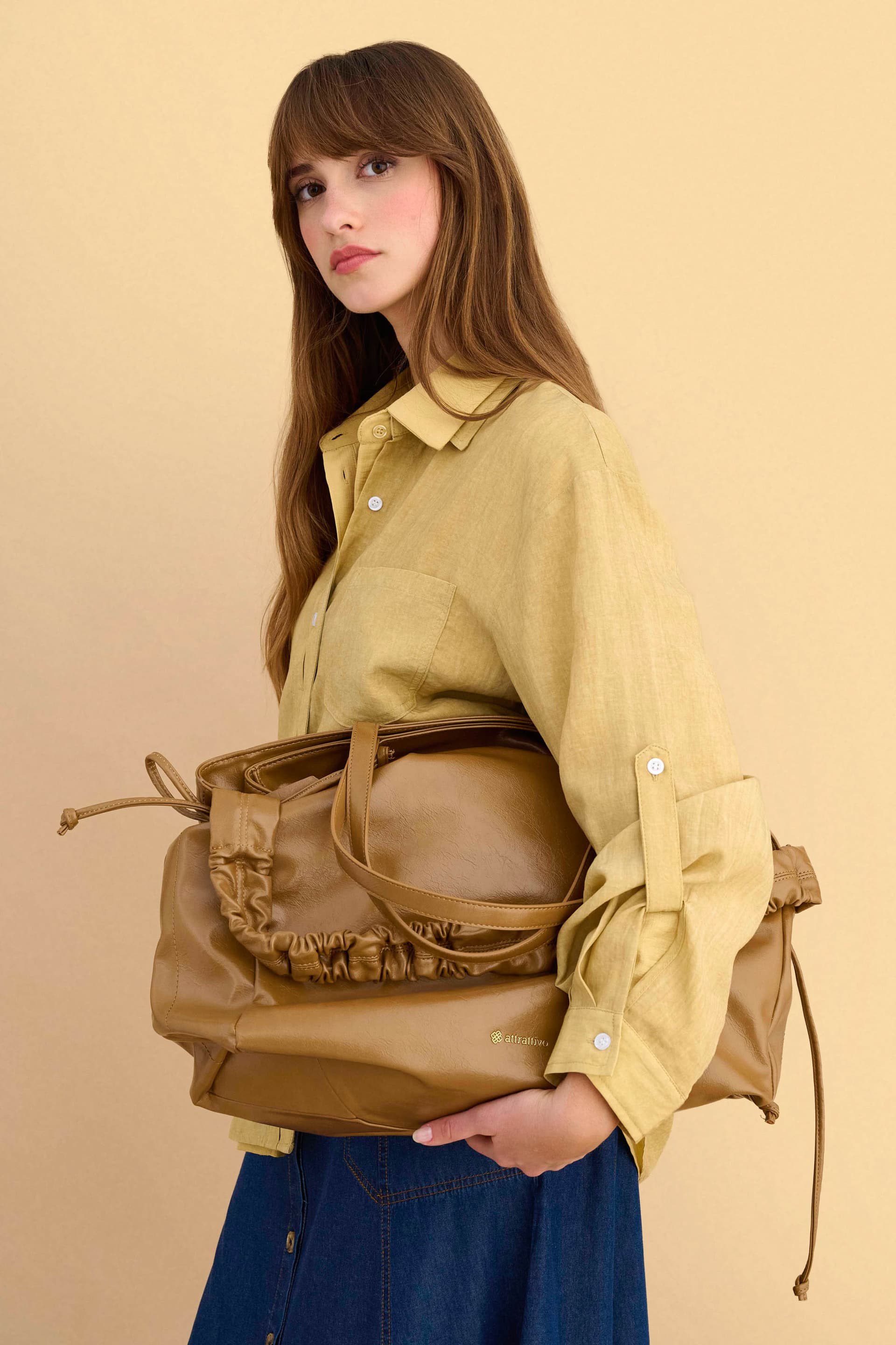 Τσάντα ώμου oversized - CARAMEL