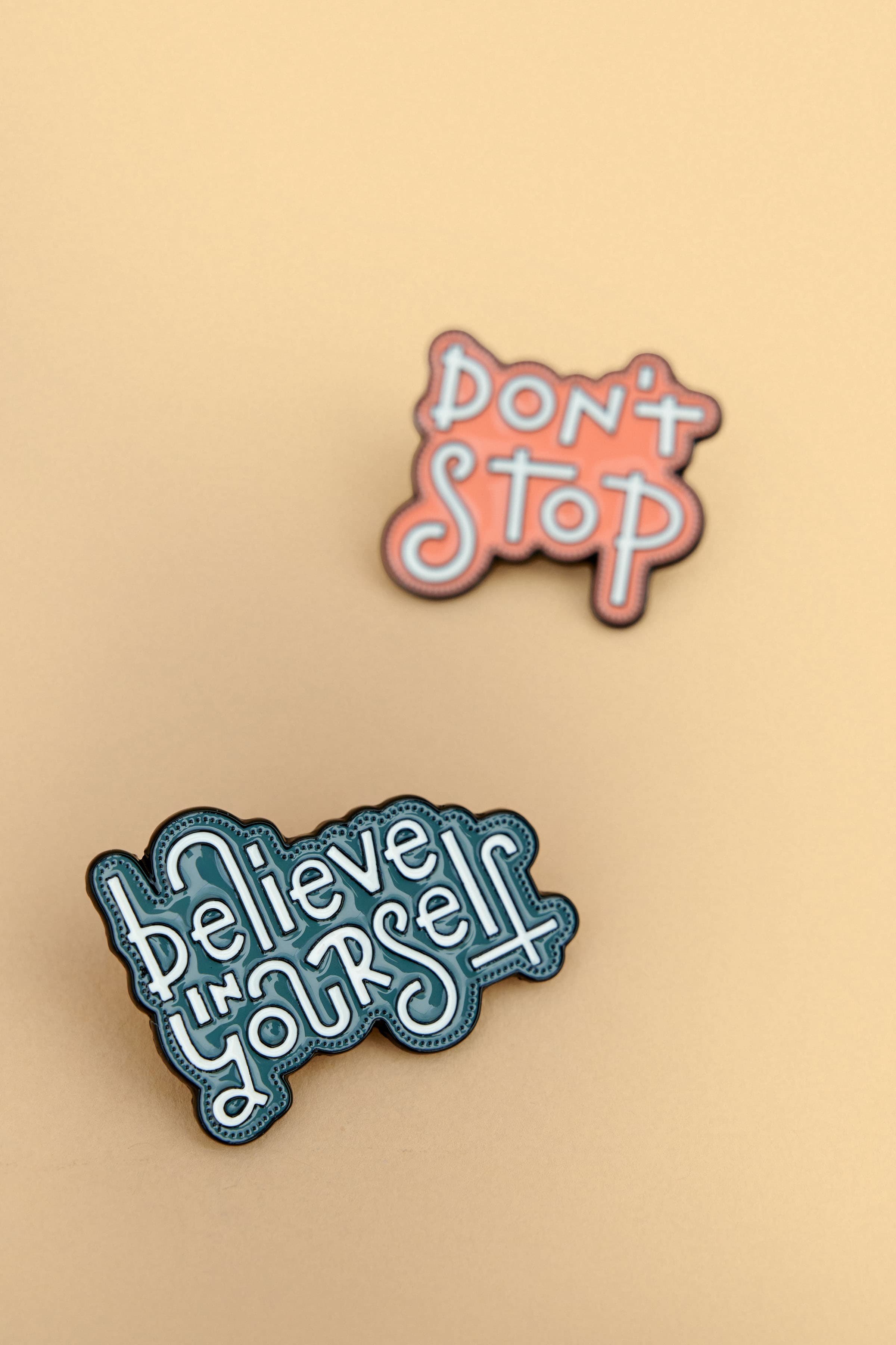 Σετ καρφίτσες 2 τεμαχίων - Πολύχρωμο