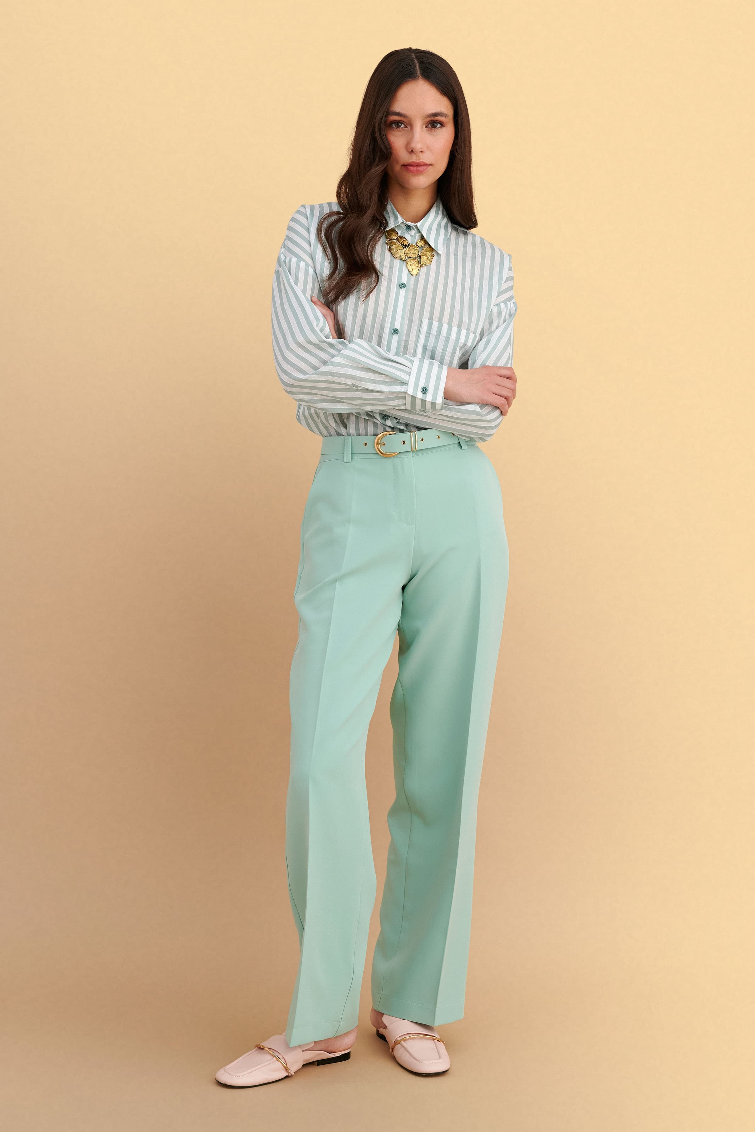 Παντελόνι ίσια γραμμή με ζώνη - MINT