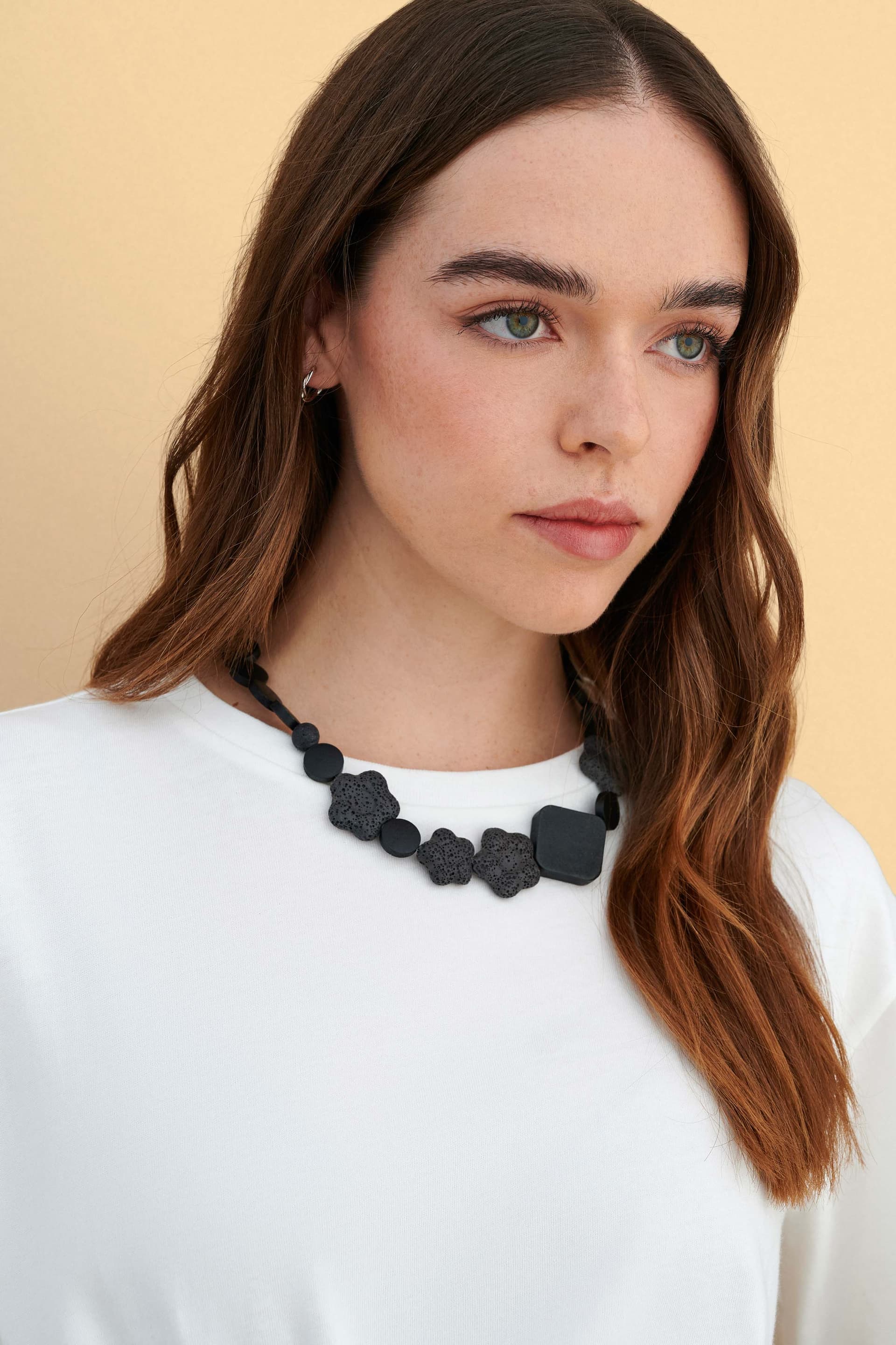 Κολιέ statment με πέτρες - Μαύρο