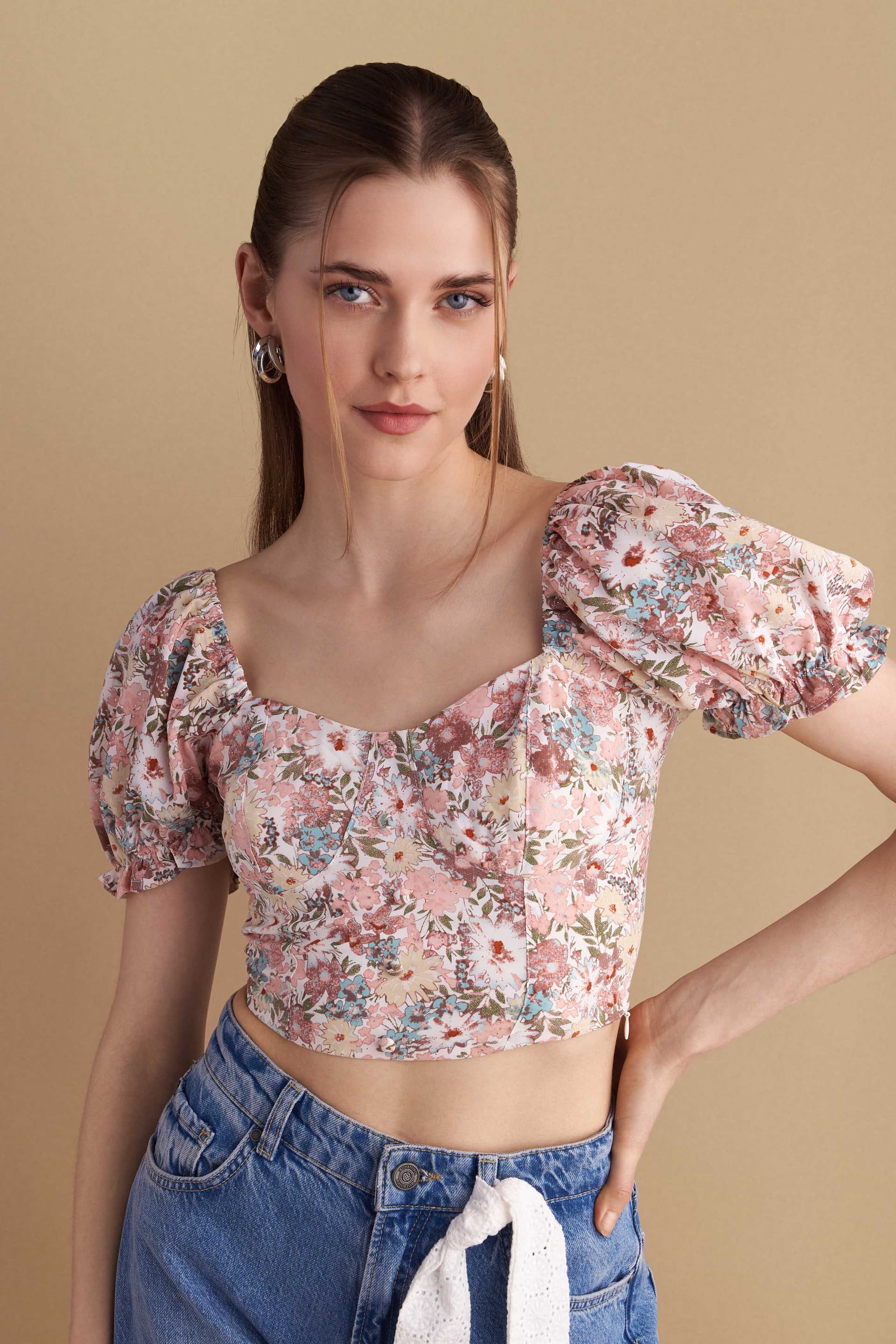 Κροπ τοπ φλοράλ με shiny στοιχεία - Πολύχρωμο