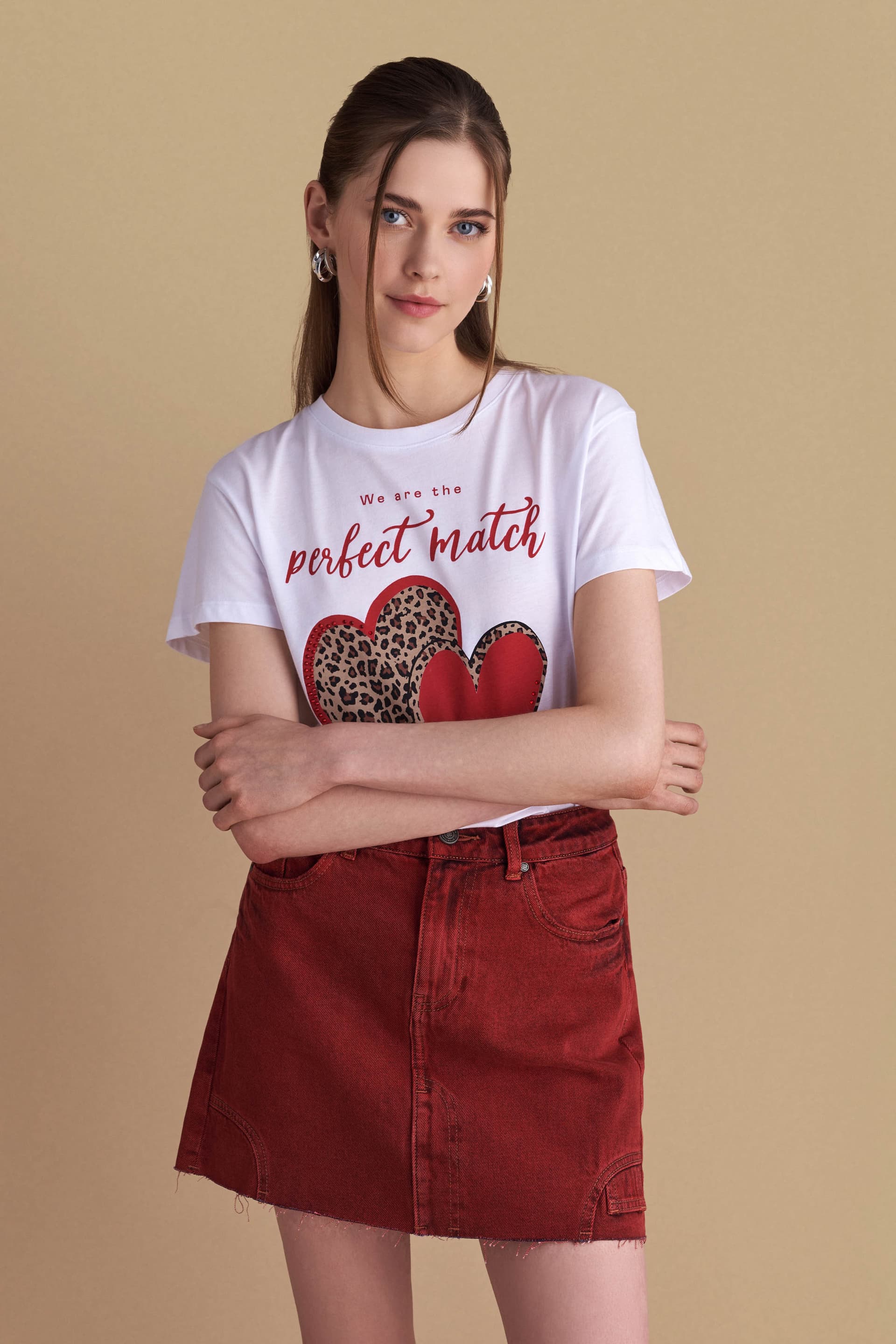 Φούστα μίνι τζιν με ξέφτια - Κόκκινο