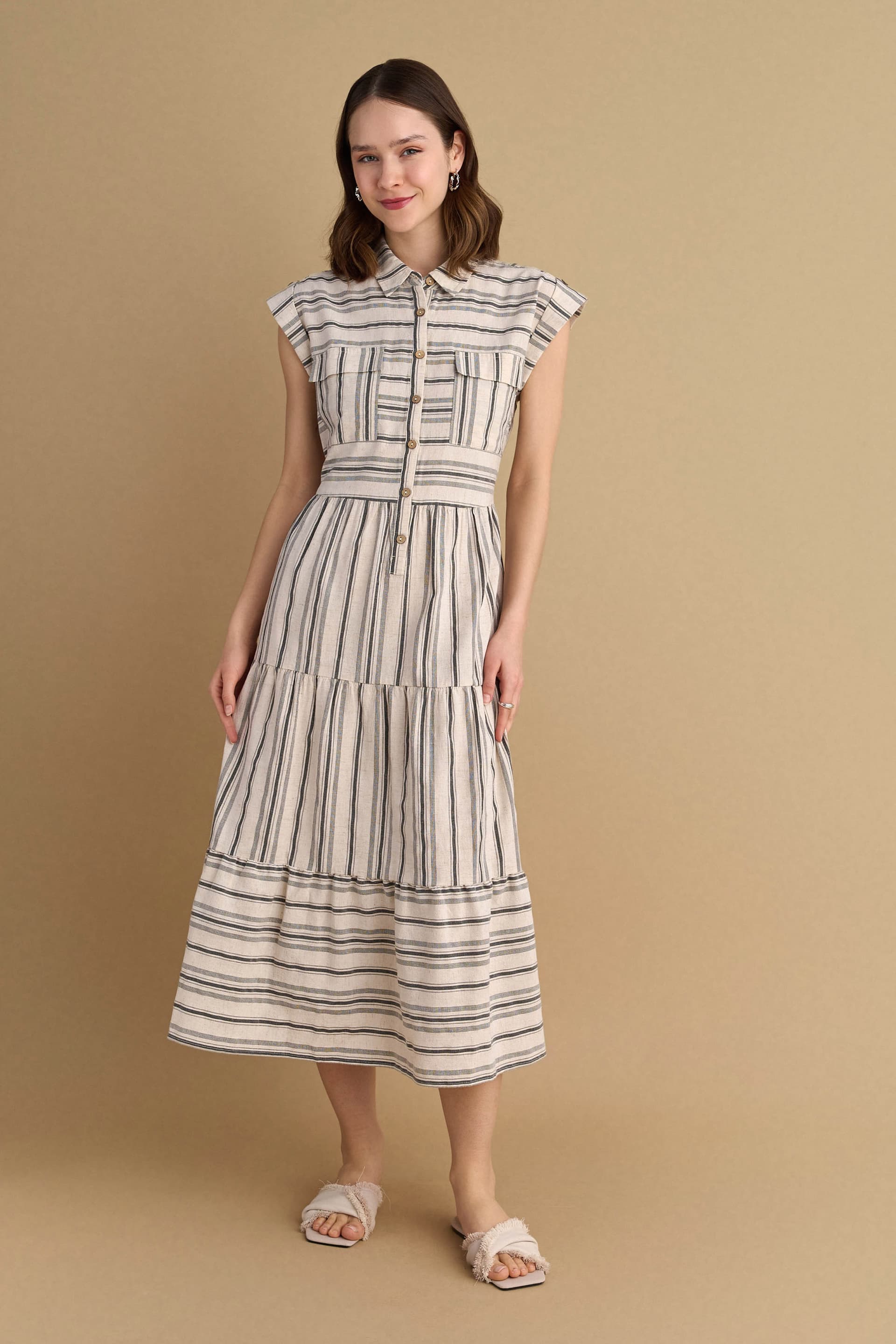 Φόρεμα μίντι ριγέ - Λευκό