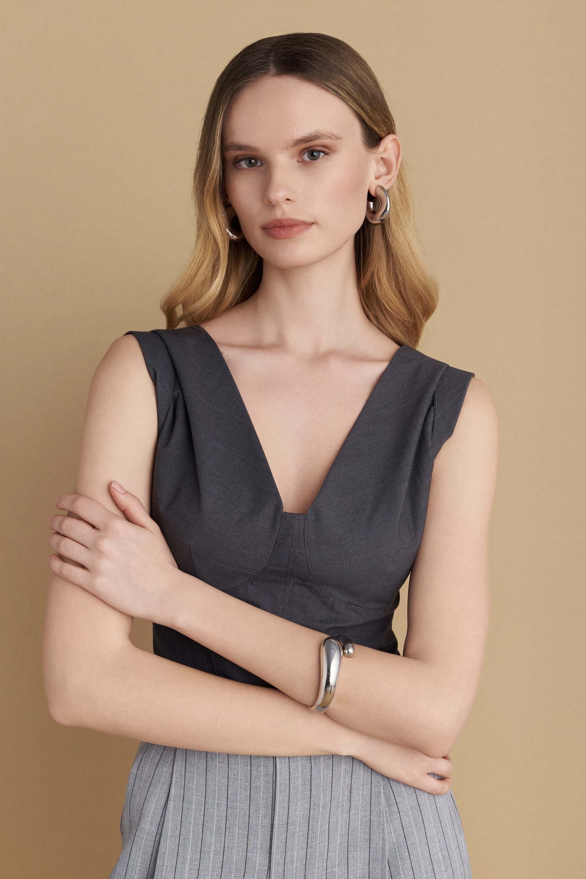 Μπούστο στενό - Μαύρο