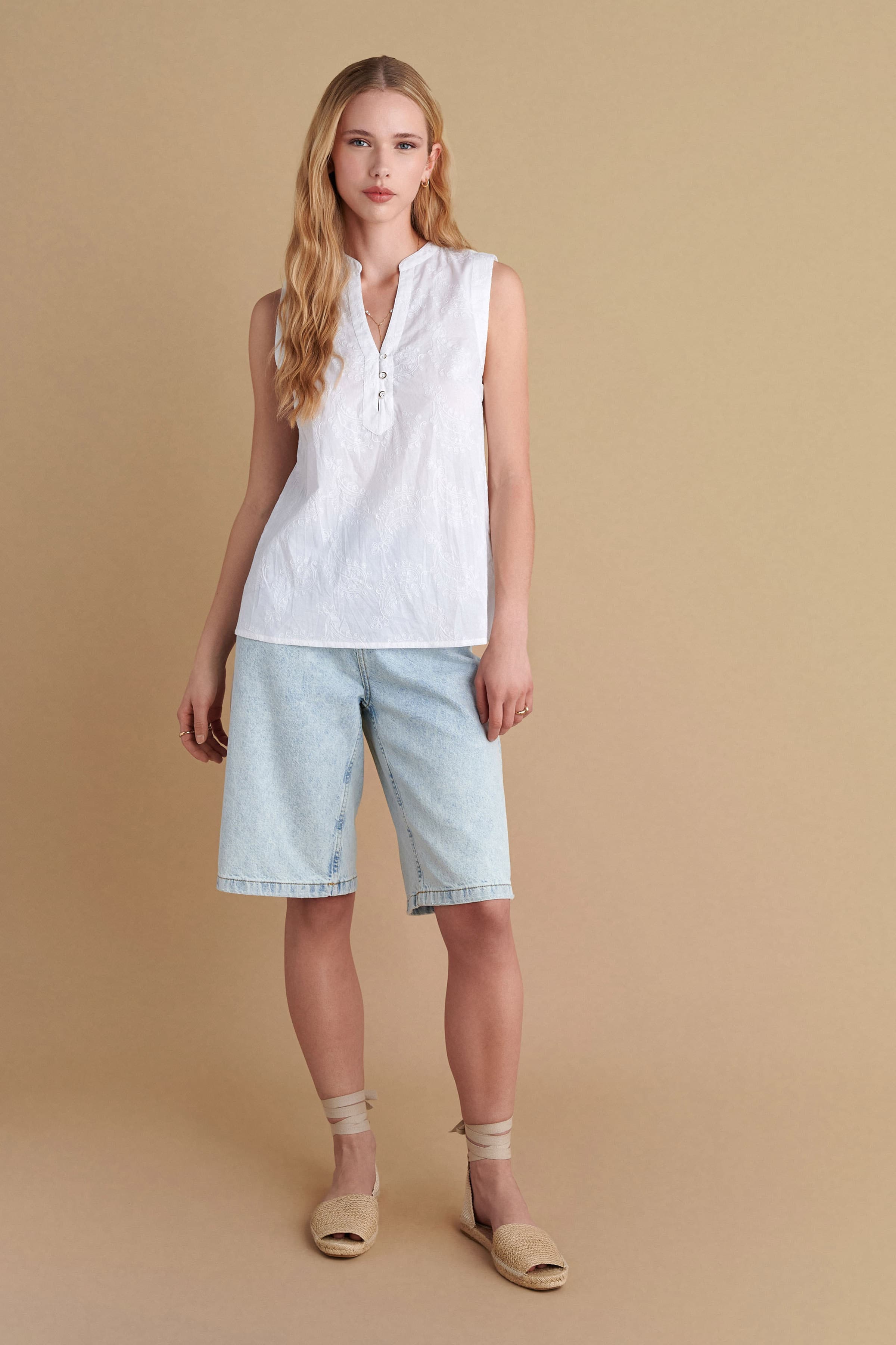 Τοπ embroidered - Λευκό