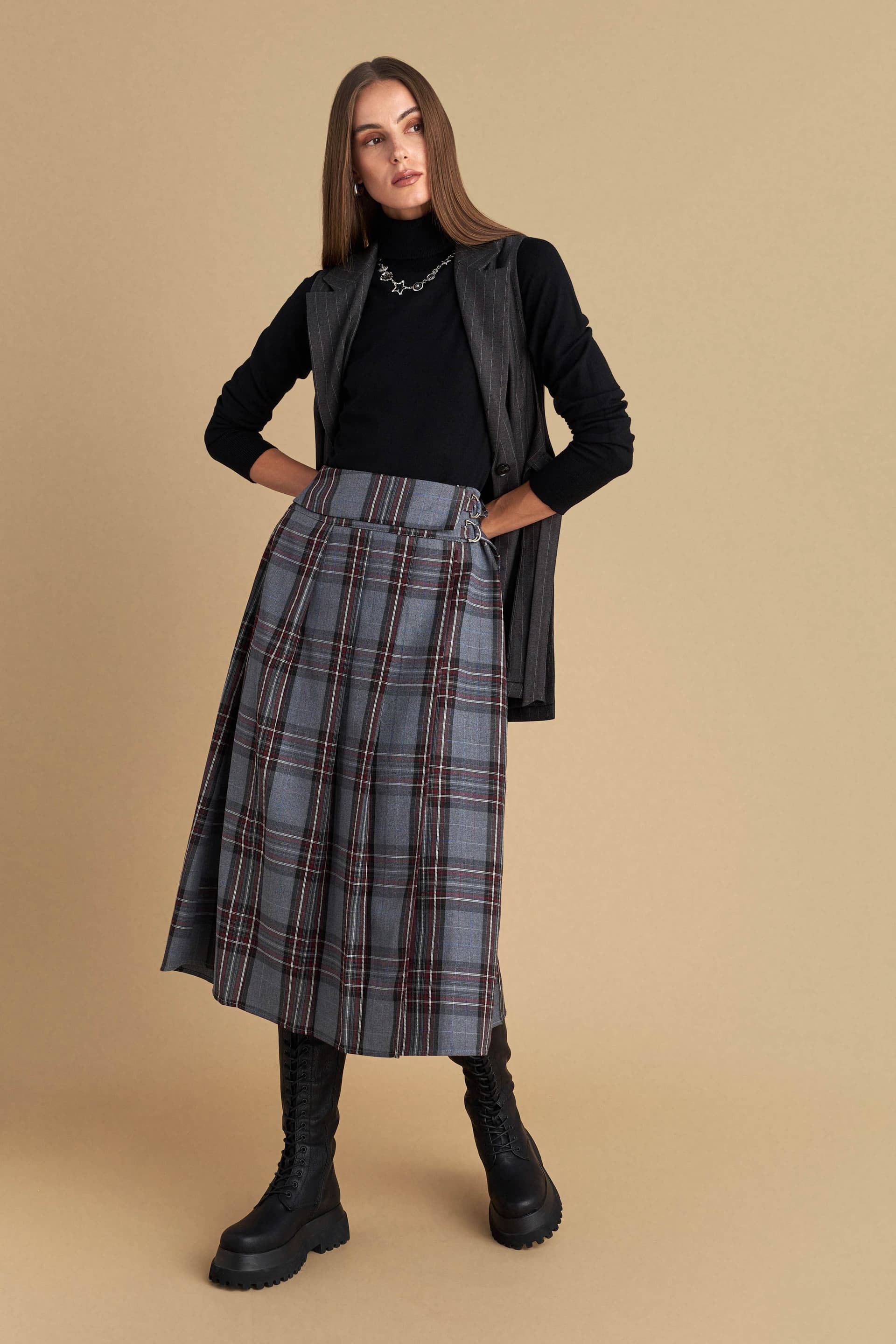 Φούστα μίντι καρό - Γκρι