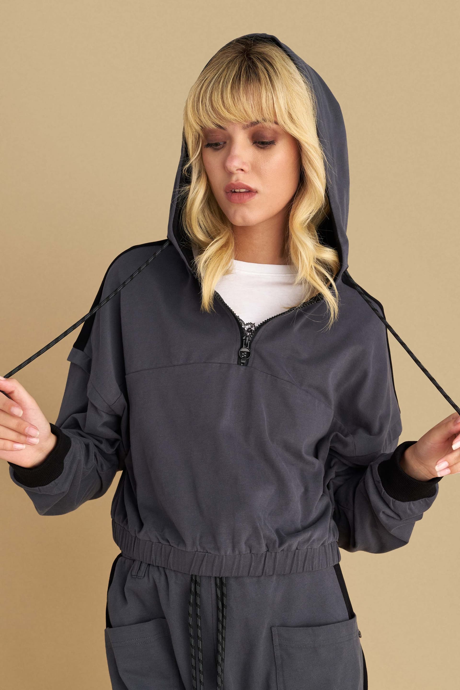 Φούτερ κοντό με φερμουάρ - Γκρι