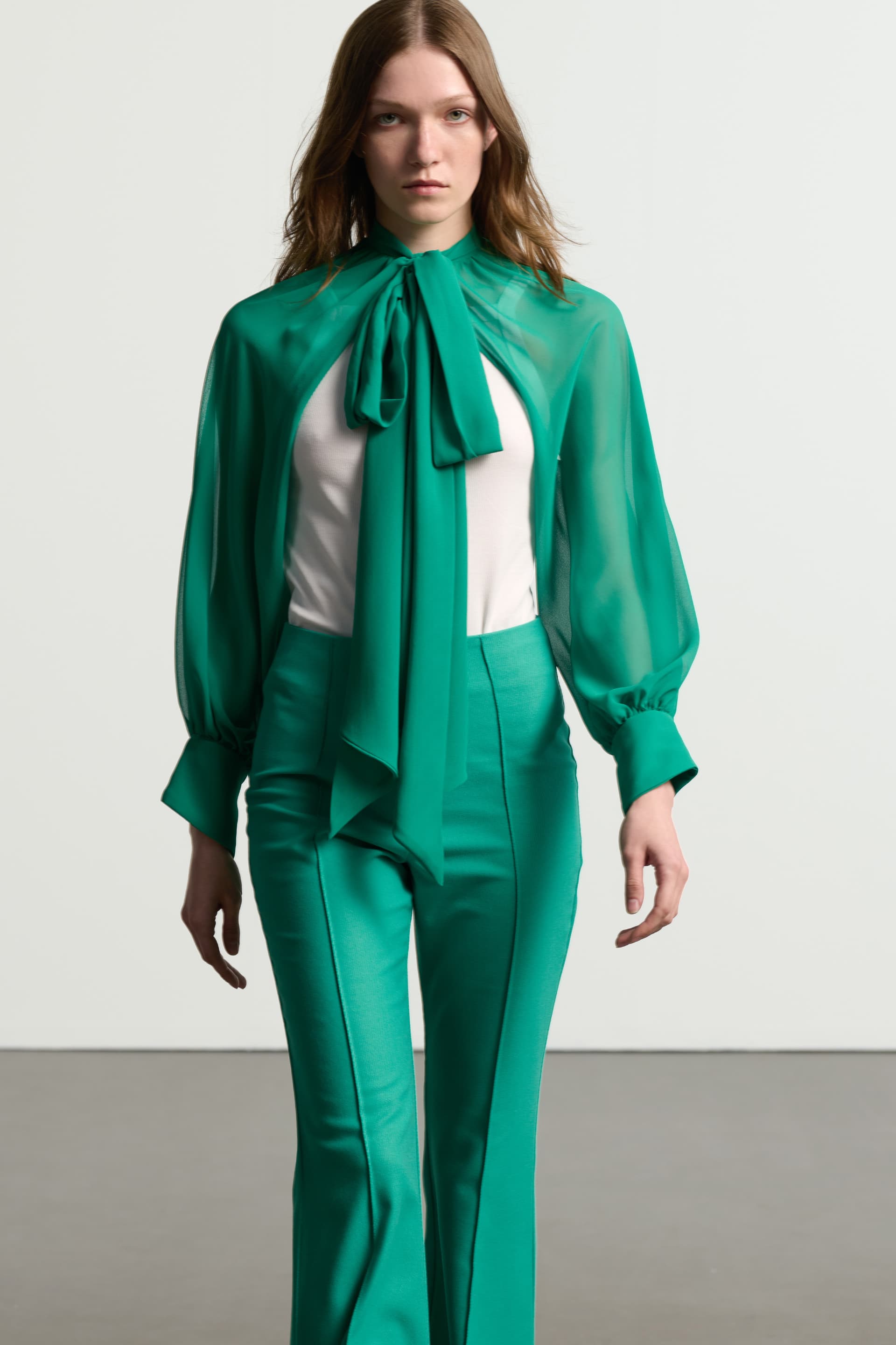 Διάφανο μπολερό με φουλάρι - Πράσινο