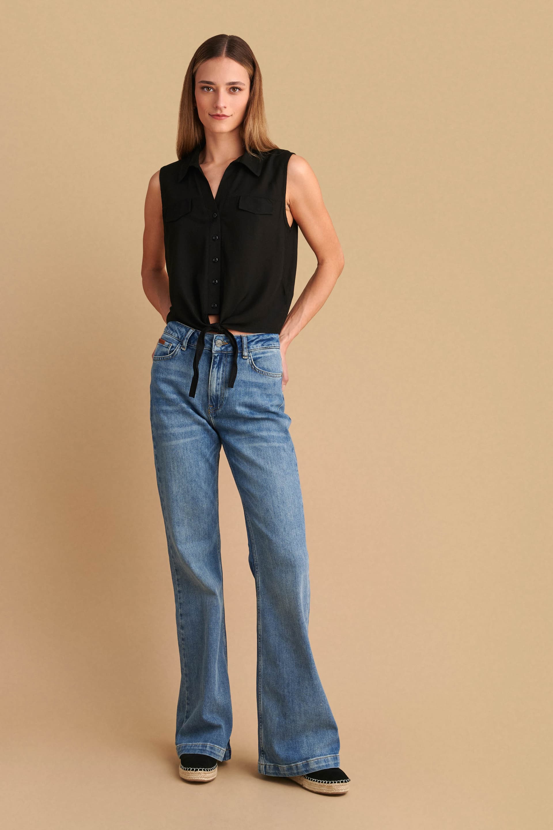 Πουκάμισο αμάνικο με δέσιμο - Μαύρο