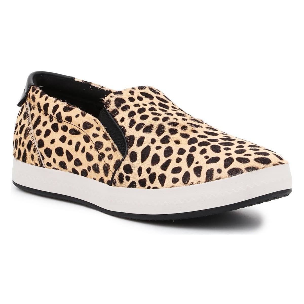 Παπούτσια του τέννις Geox D Hidence B D6434Z-02241-C9999