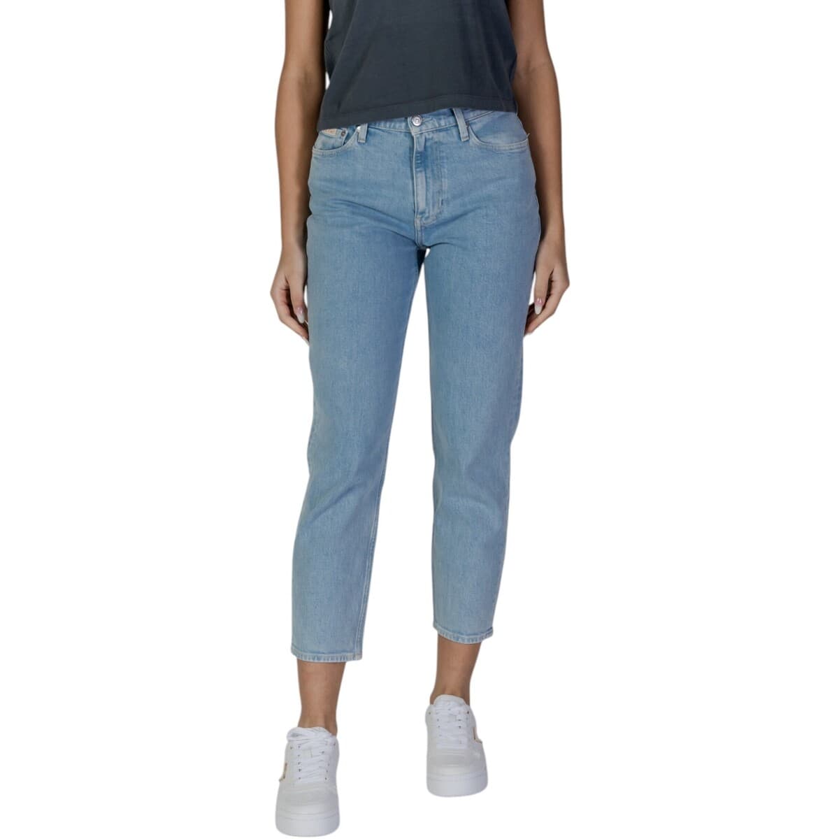 Tζιν σε ίσια γραμή Calvin Klein Jeans MOM J20J224516