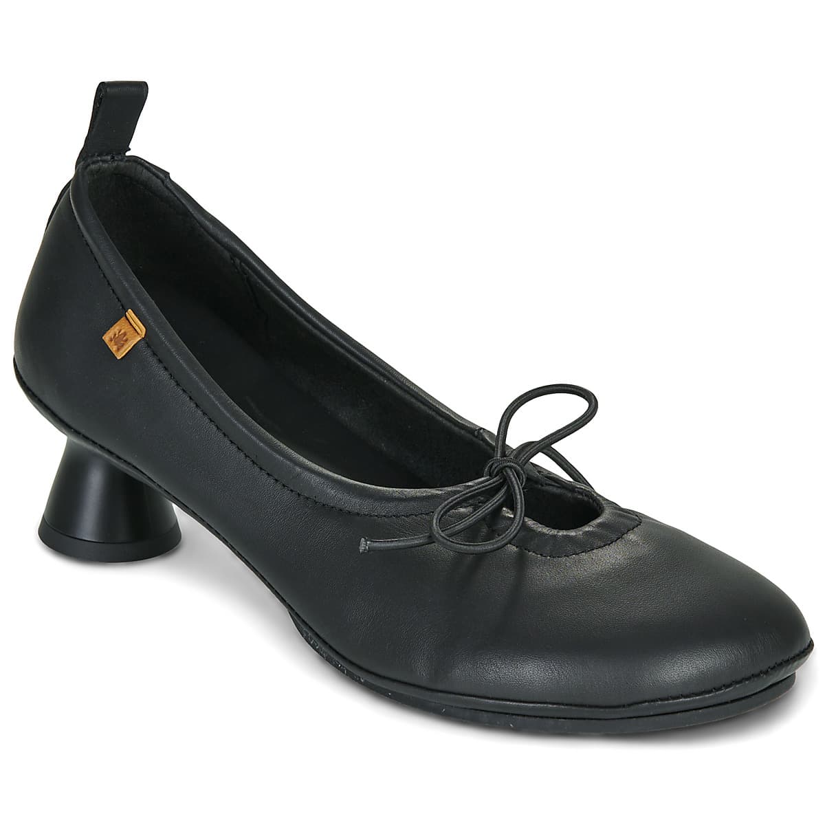 Γόβες El Naturalista ESSENCE N695