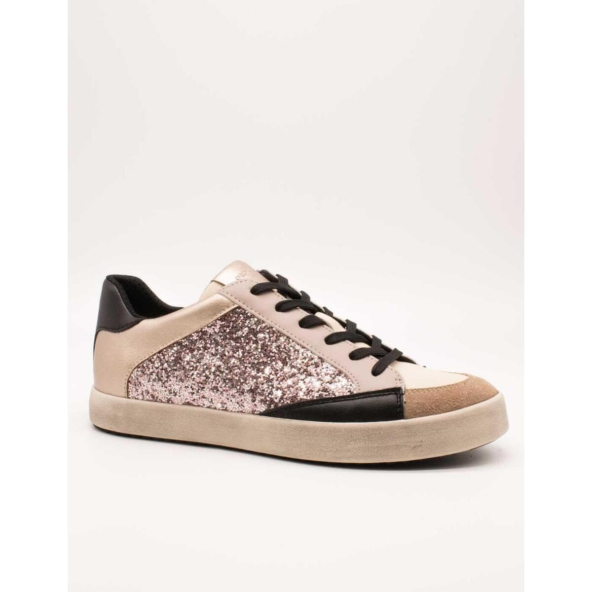 Xαμηλά Sneakers Geox D466HI 054EW C1S5X