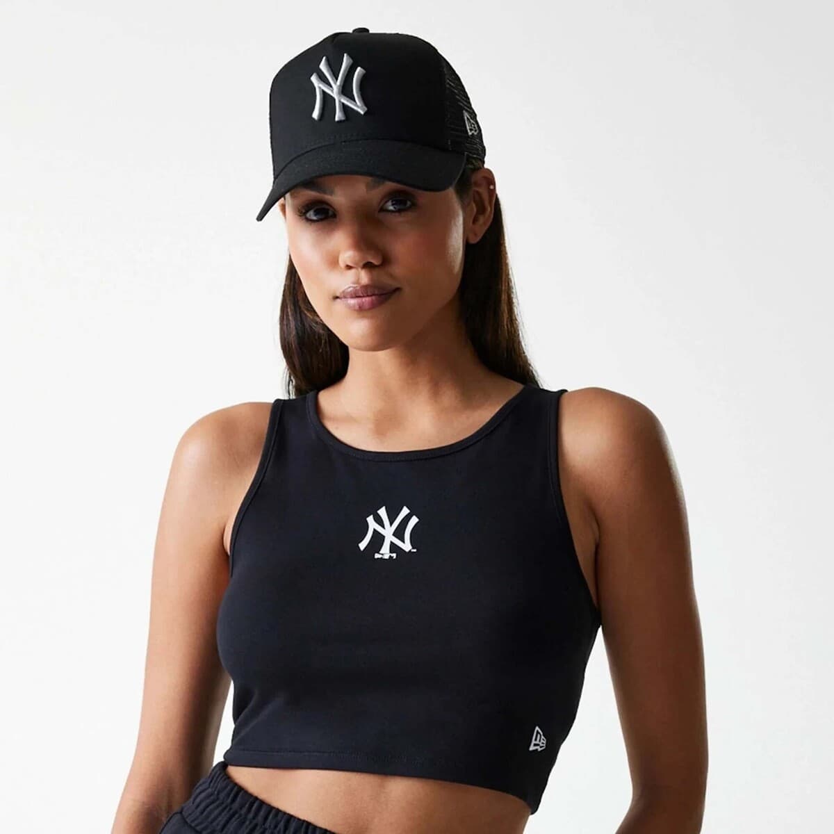 Αμάνικα/T-shirts χωρίς μανίκια New-Era Wmns Mlb Midi Le Crop Tank Neyyan Blk