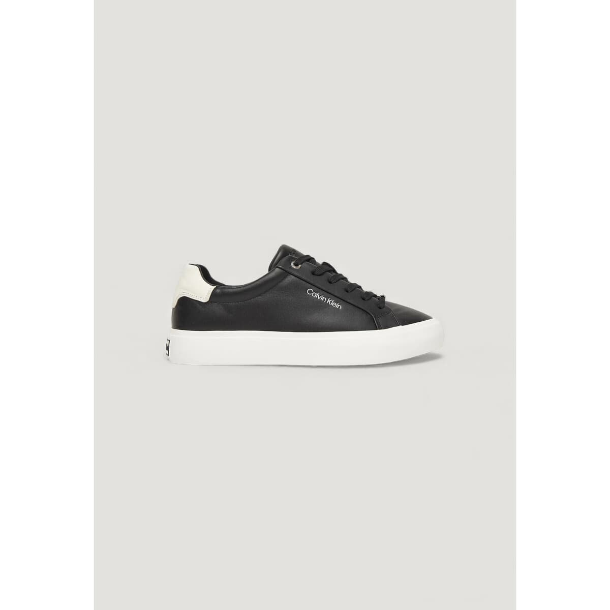 Xαμηλά Sneakers Calvin Klein Jeans HW0HW02747