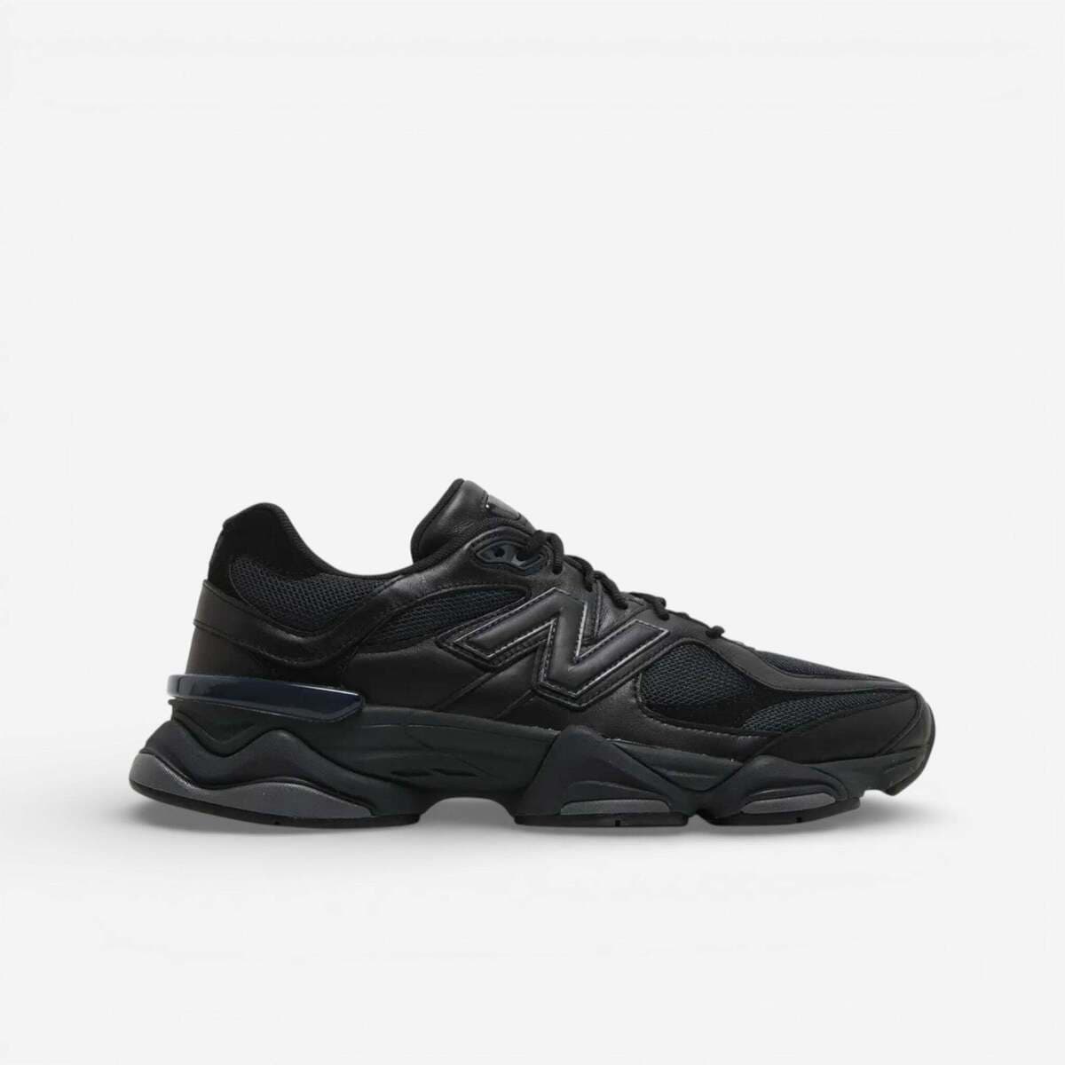 Xαμηλά Sneakers New Balance 9060 Triple Black Leather Men's