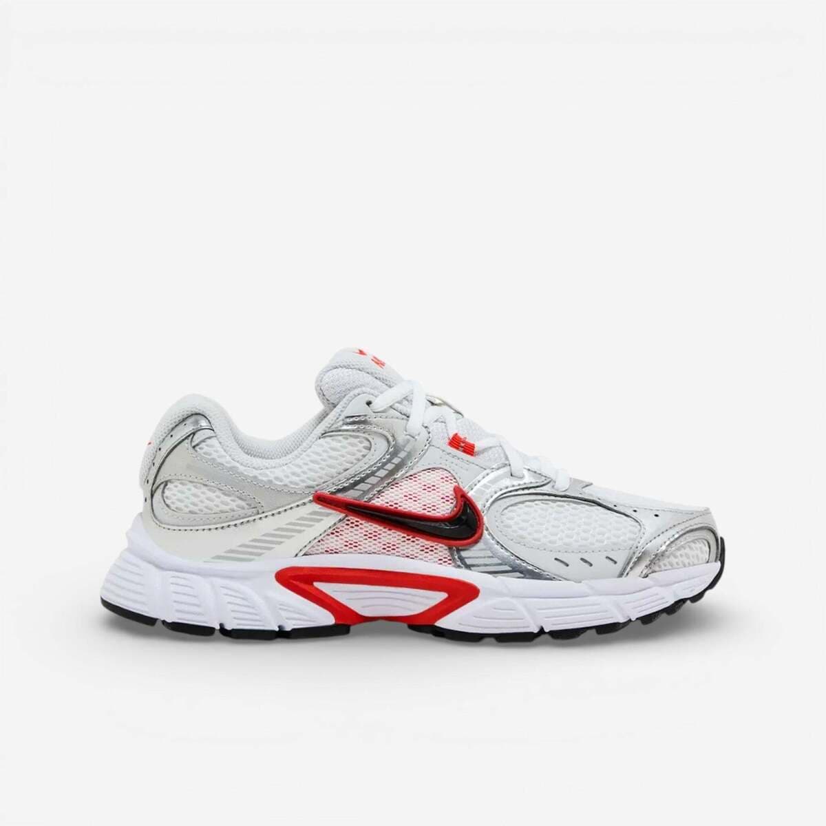 Xαμηλά Sneakers Nike V5 RNR White Picante Red Vast Grey Black (Women's)