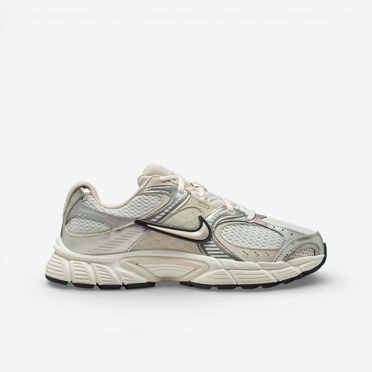 Xαμηλά Sneakers Nike V5 RNR Sail Light Orewood Brown (Women's)