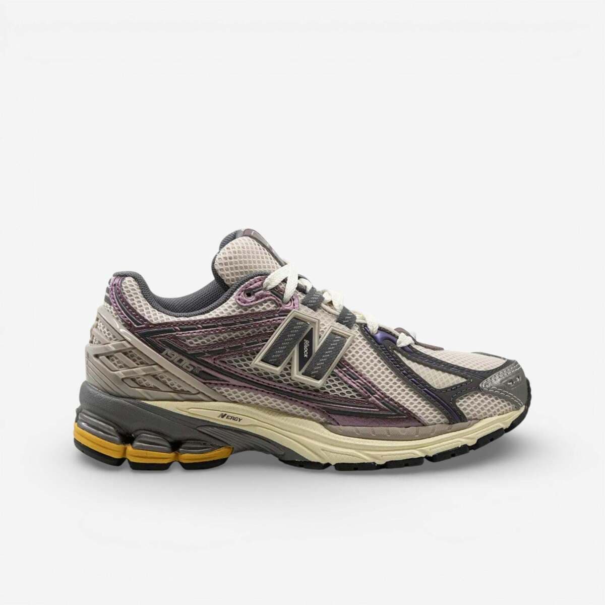 Xαμηλά Sneakers New Balance 1906R Licorice