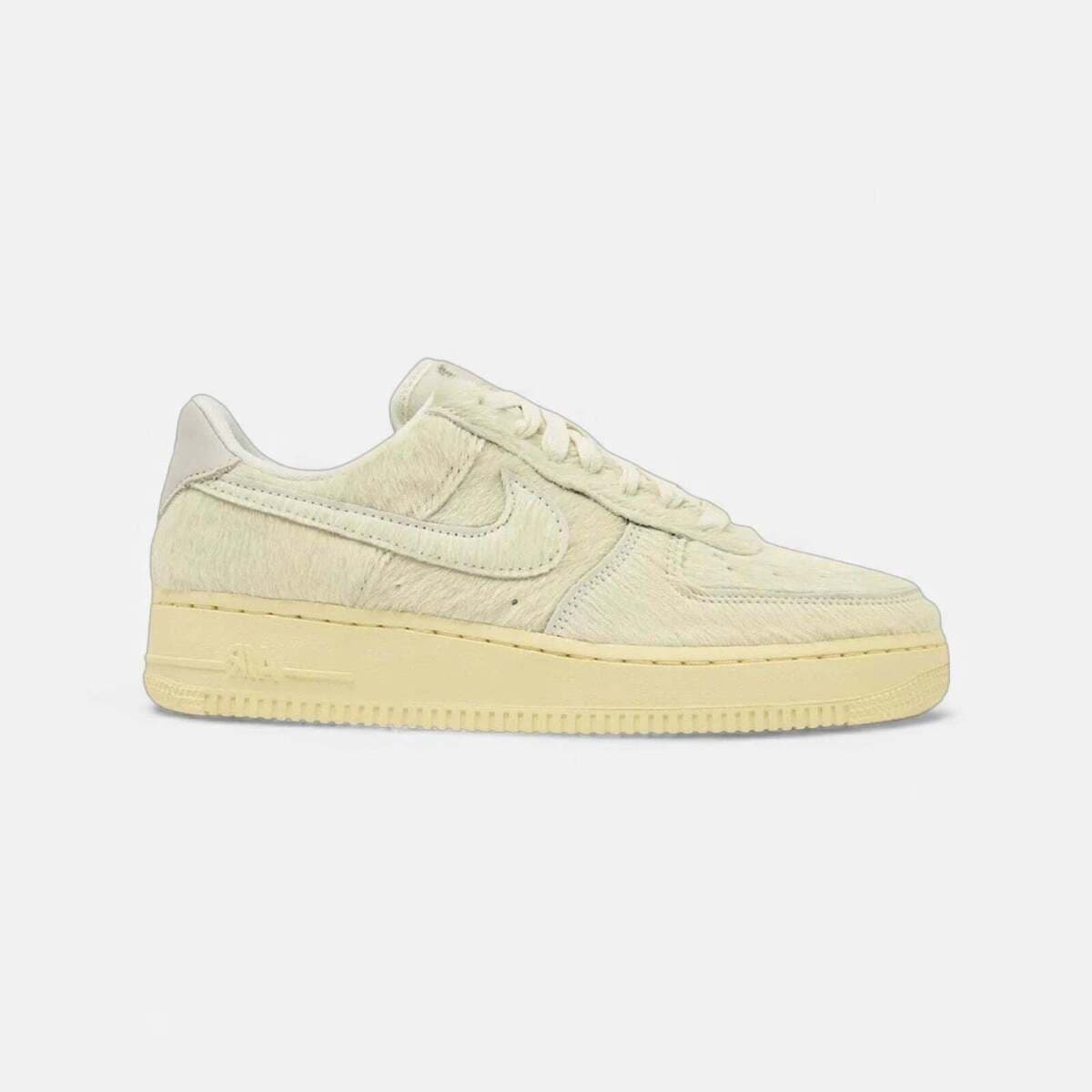 Xαμηλά Sneakers Nike Air Force 1 07 Wmns "Sail Pony Hair"