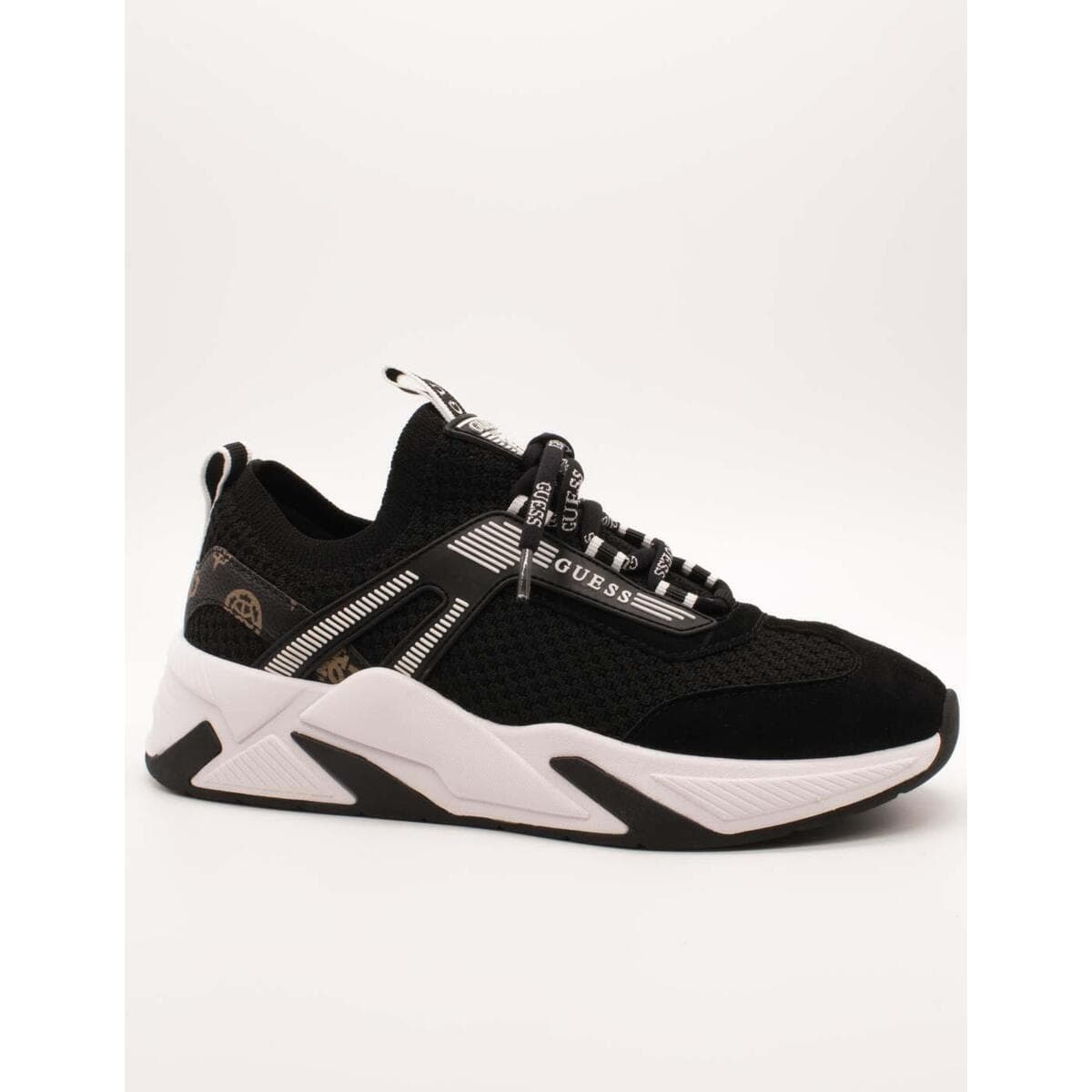 Xαμηλά Sneakers Guess FLPGEN FAL12 Black