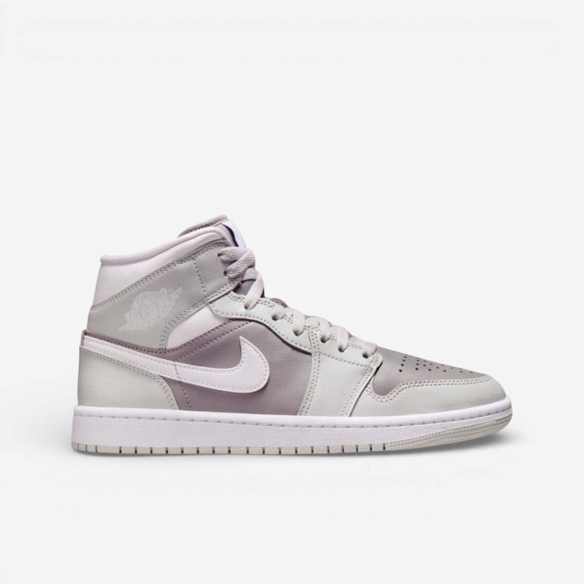 Ψηλά Sneakers Nike Jordan 1 Mid Photon Dust Atmosphere Grey (Women's)