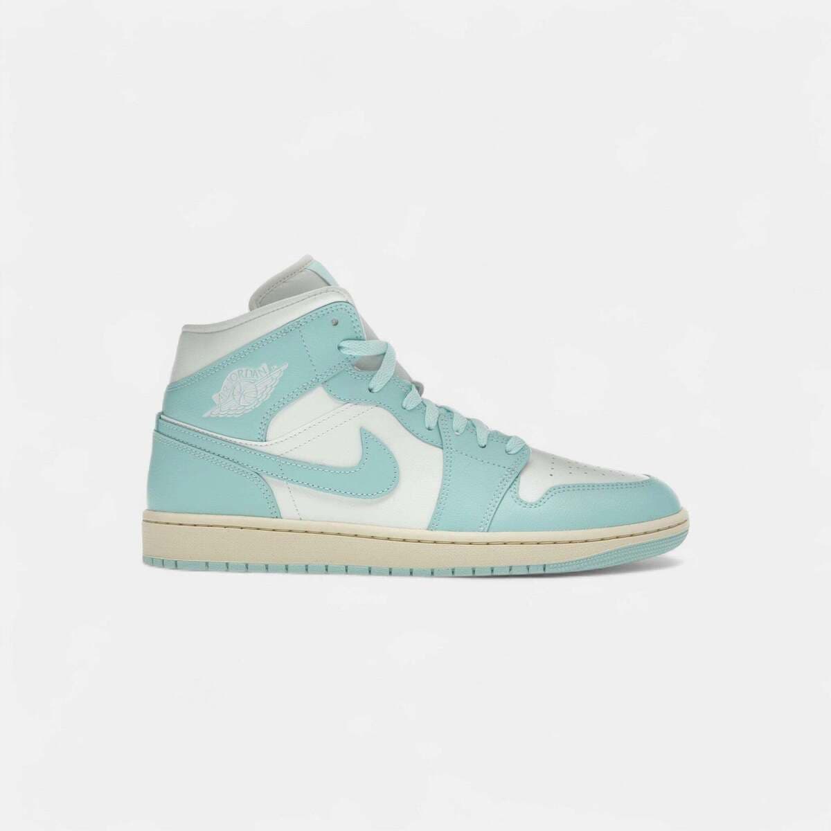 Ψηλά Sneakers Nike Jordan 1 Mid Light Dew (Women's)