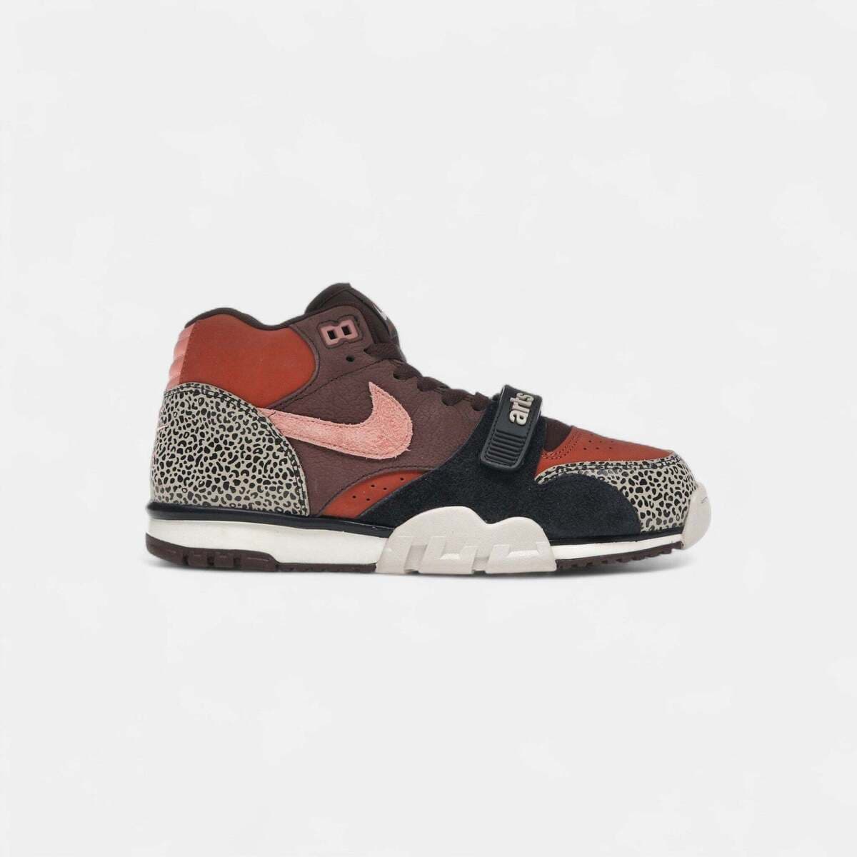 Xαμηλά Sneakers Nike SB Air Trainer 1 Arts-Rec Limestone